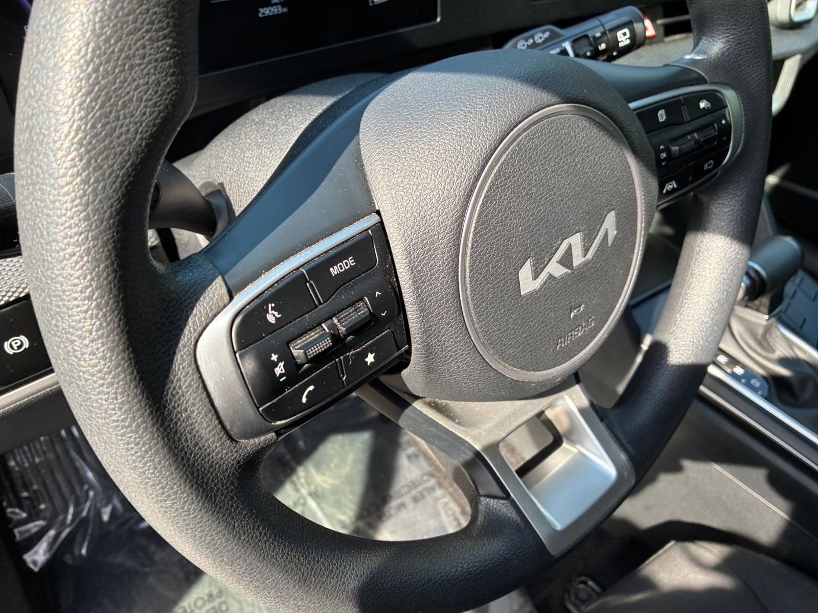 Thumbnail: 2025 Kia Sportage - 25