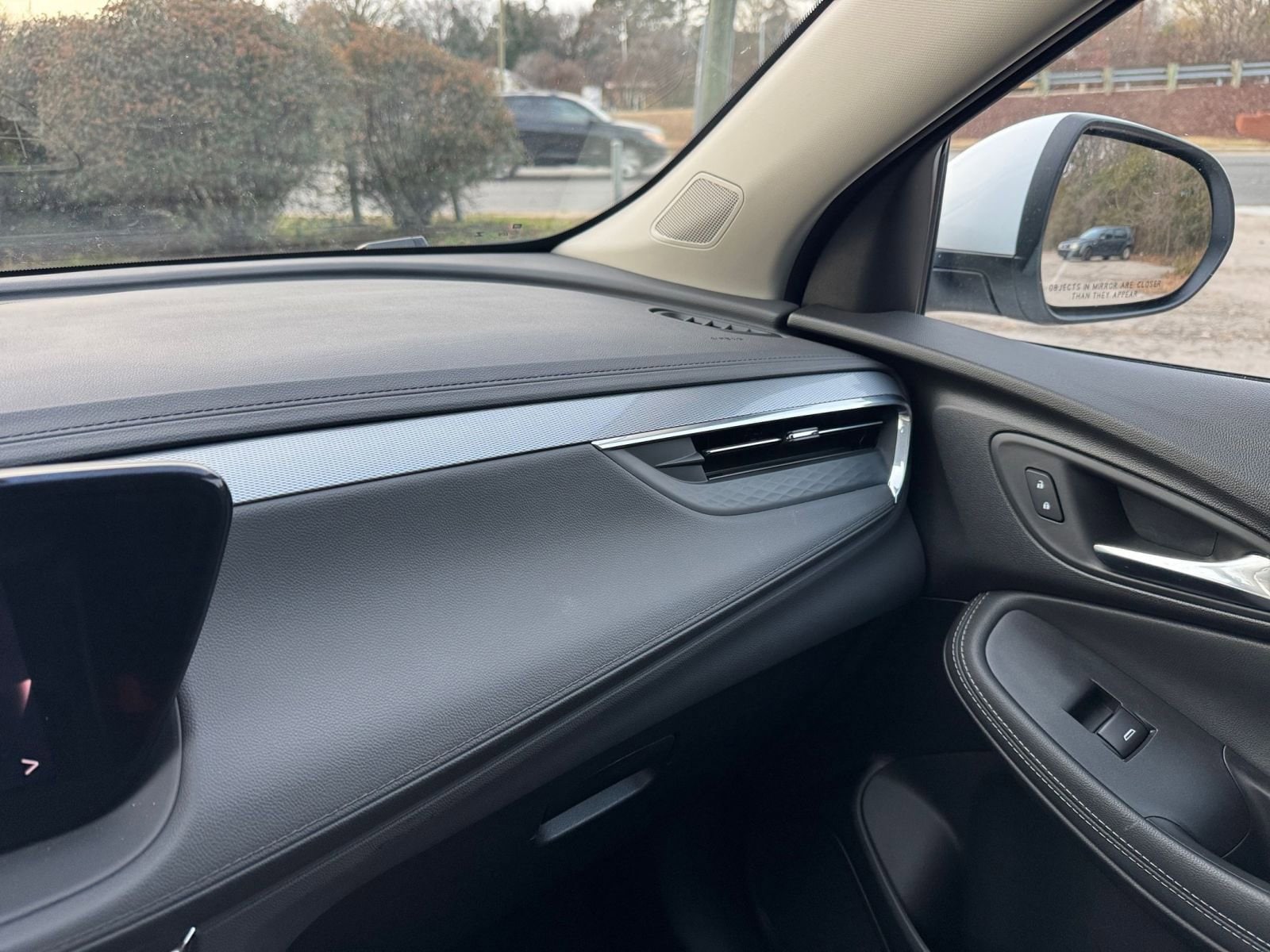 Thumbnail: 2025 Buick Encore GX - 30