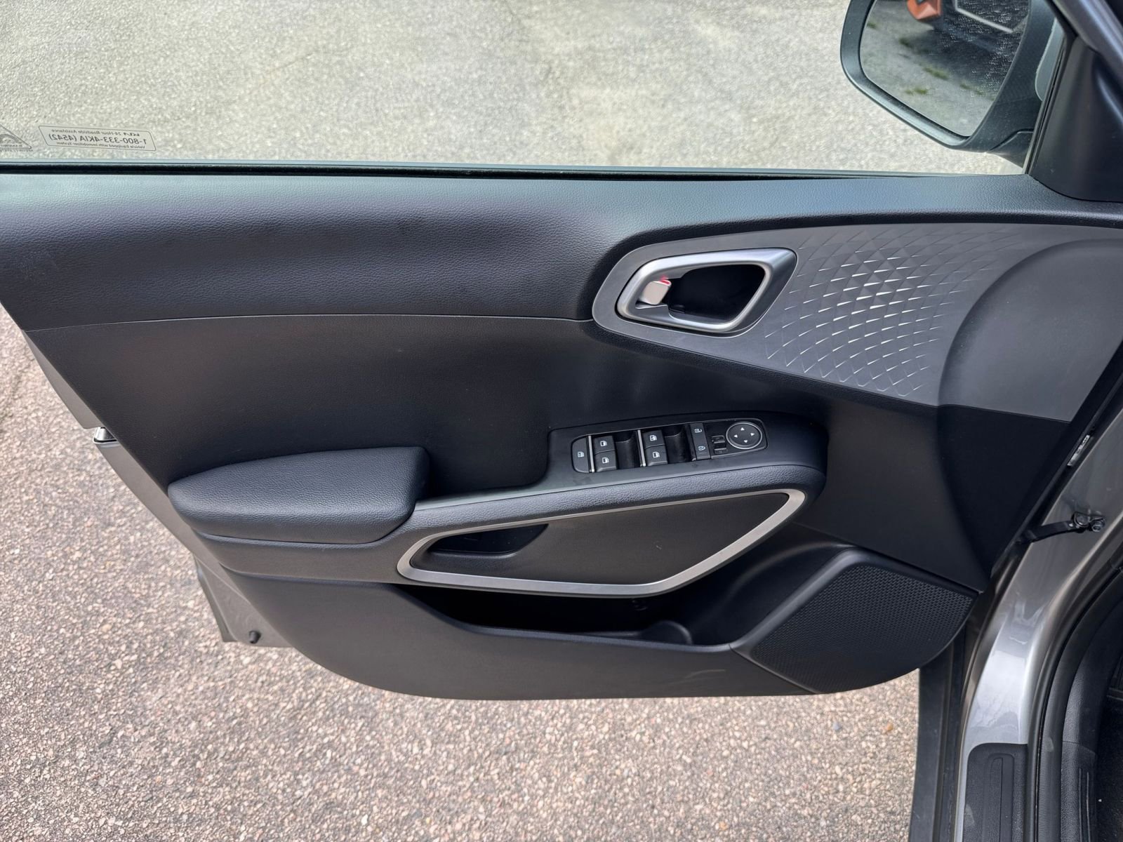 Thumbnail: 2025 Kia Soul - 18