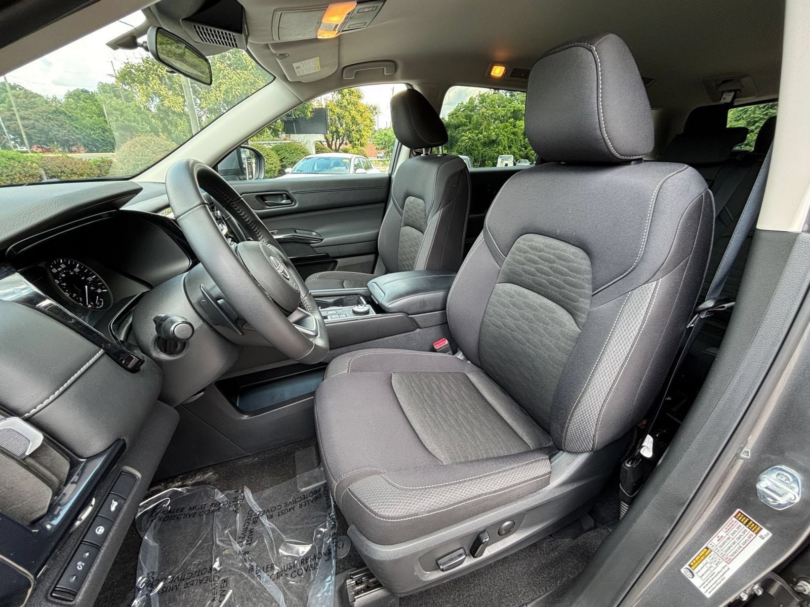Thumbnail: 2025 Nissan Pathfinder - 34