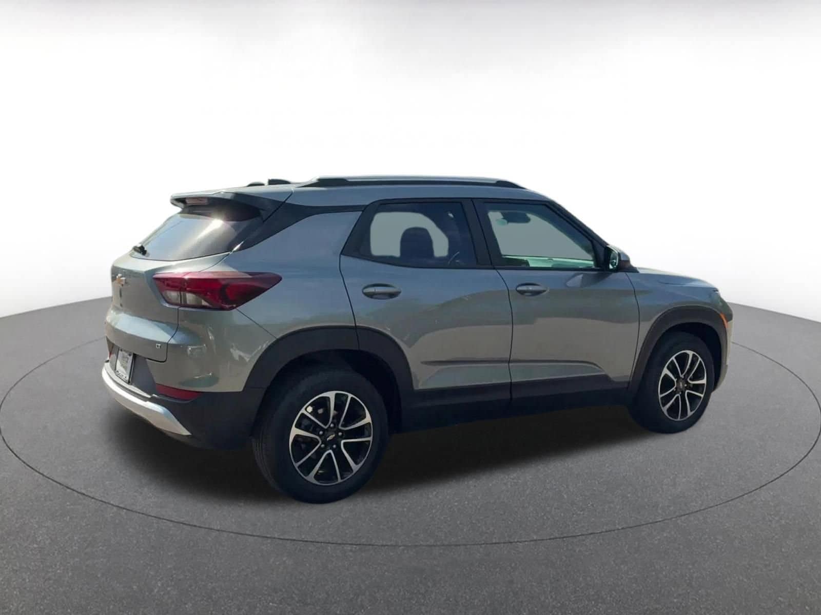 Thumbnail: 2025 Chevrolet TrailBlazer - 15