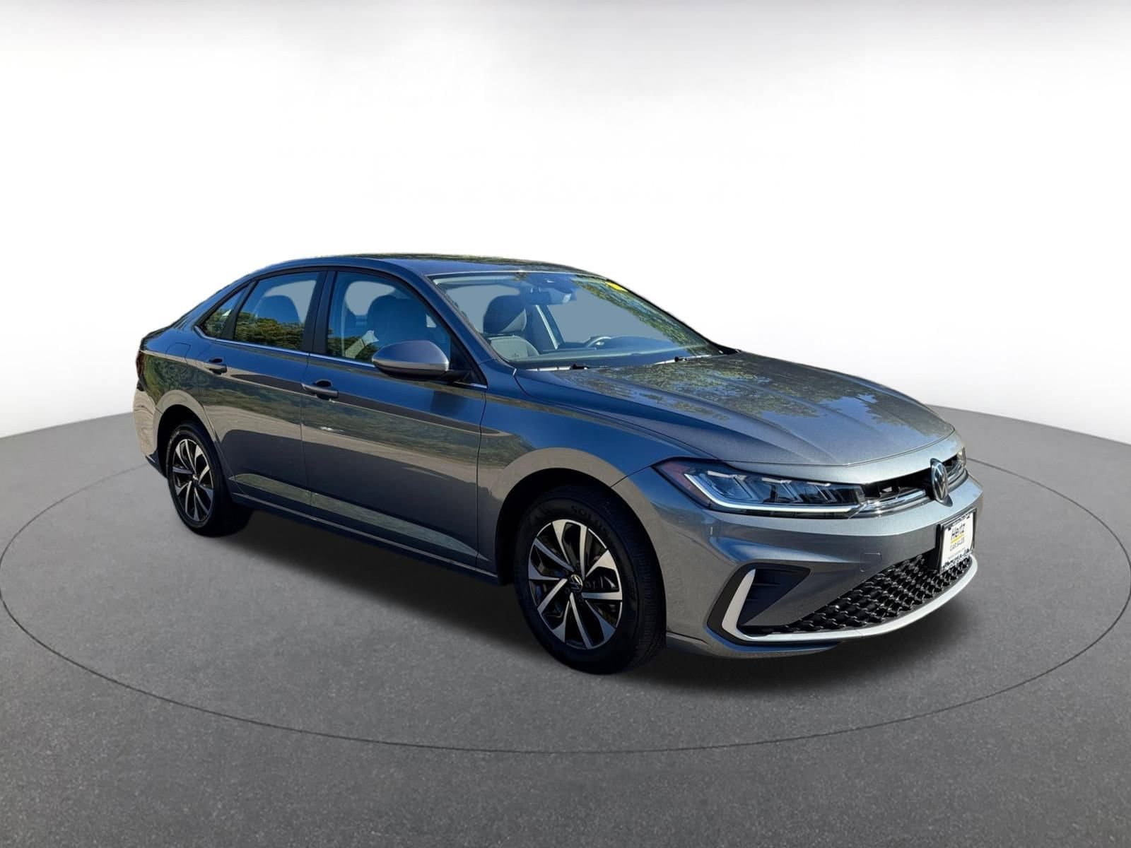 Thumbnail: 2025 Volkswagen Jetta - 1