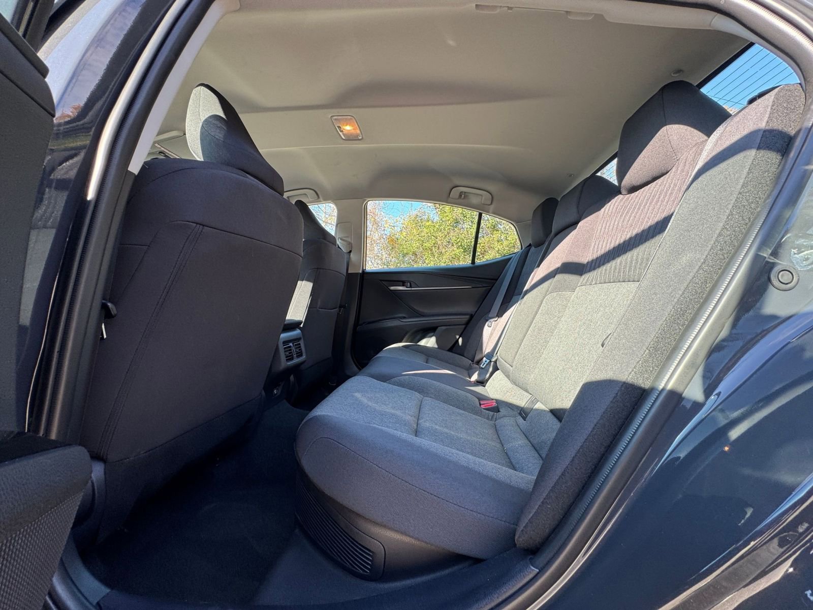 Thumbnail: 2025 Toyota Camry - 21