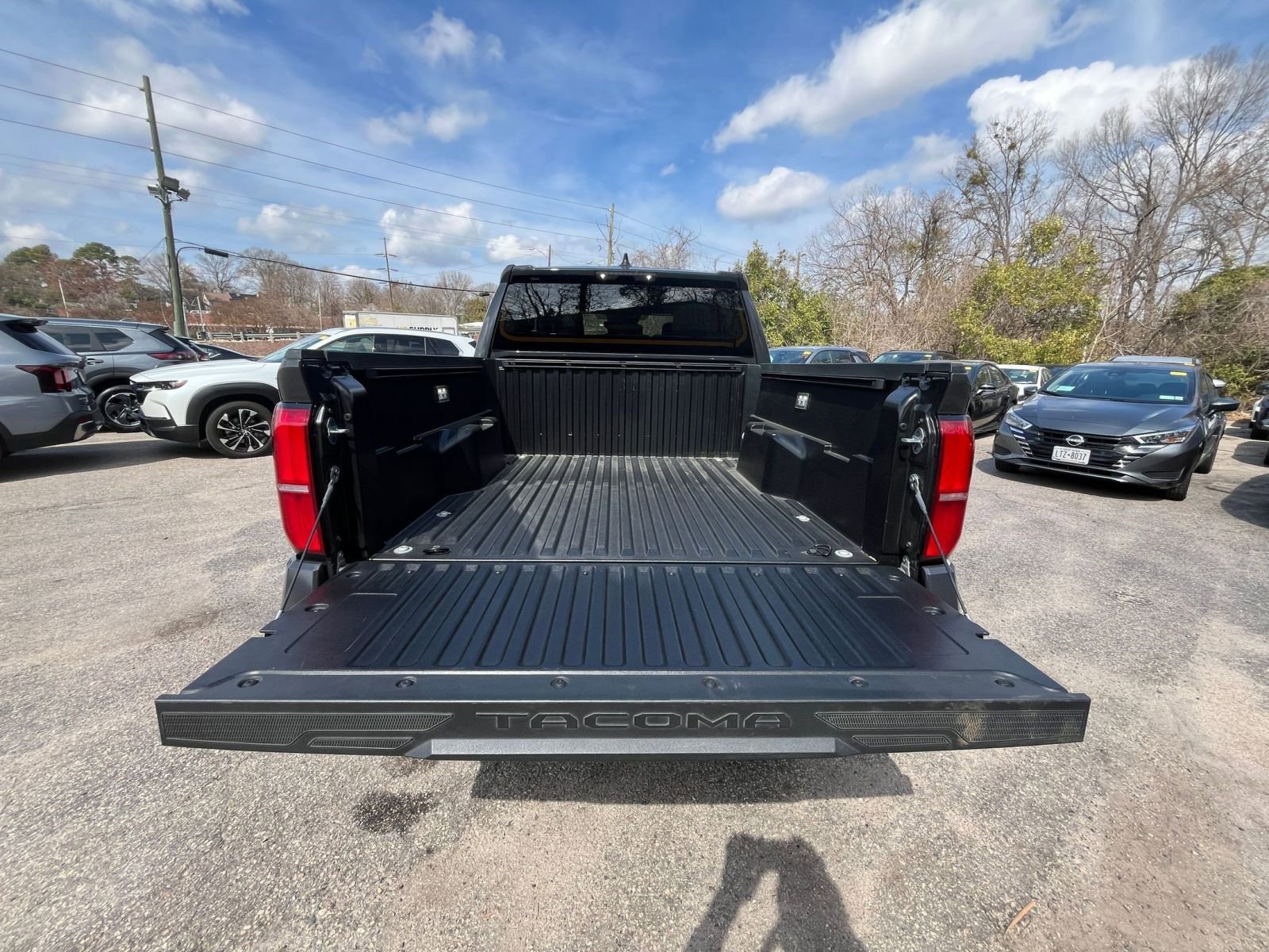 Thumbnail: 2024 Toyota Tacoma - 29