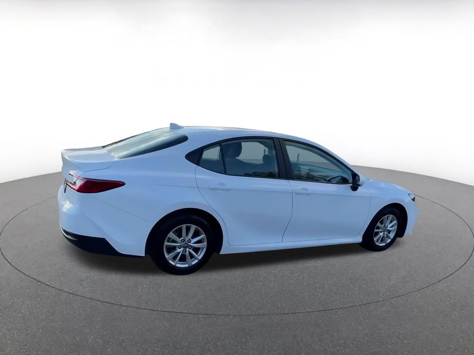 Thumbnail: 2025 Toyota Camry - 14