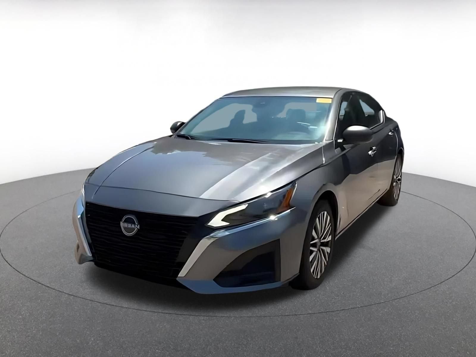 Thumbnail: 2025 Nissan Altima - 7