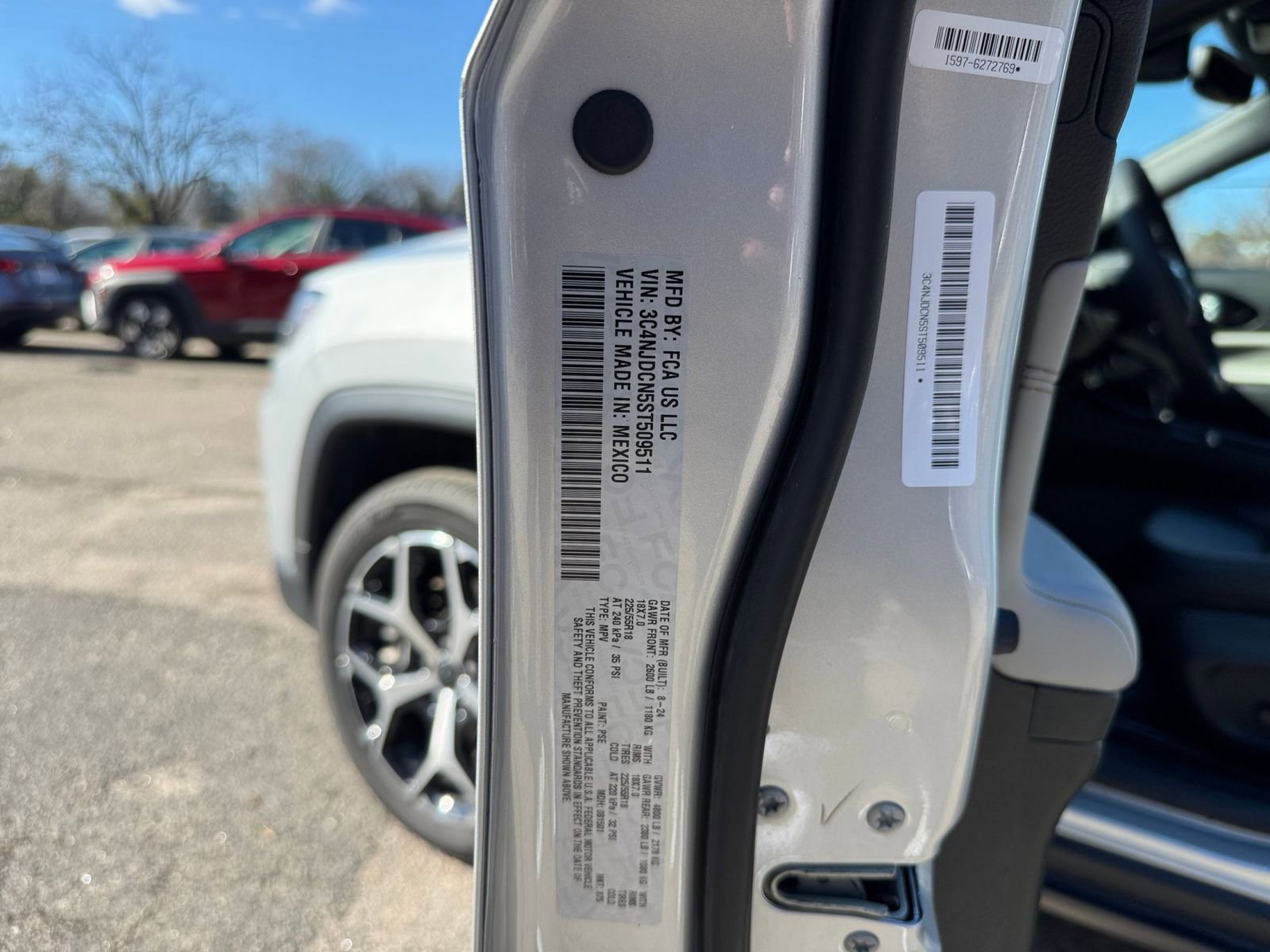 Thumbnail: 2025 Jeep Compass - 24