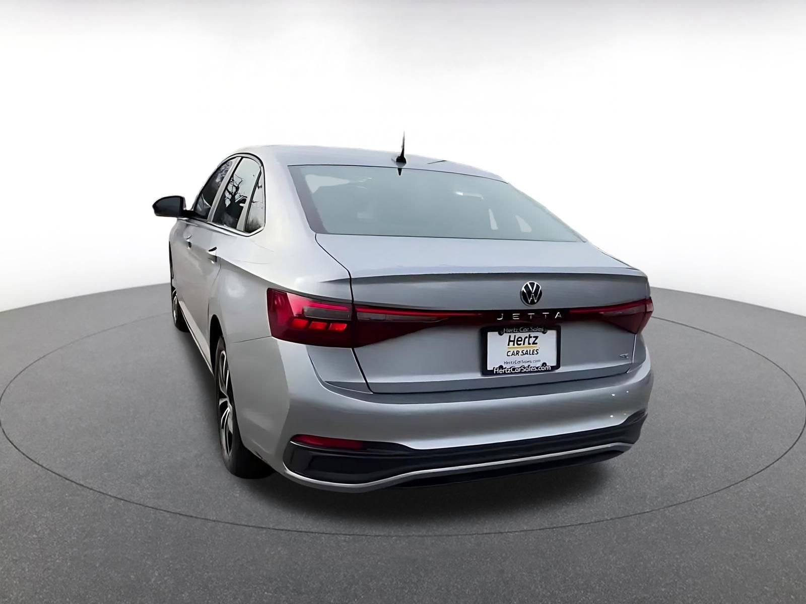 Thumbnail: 2025 Volkswagen Jetta - 11