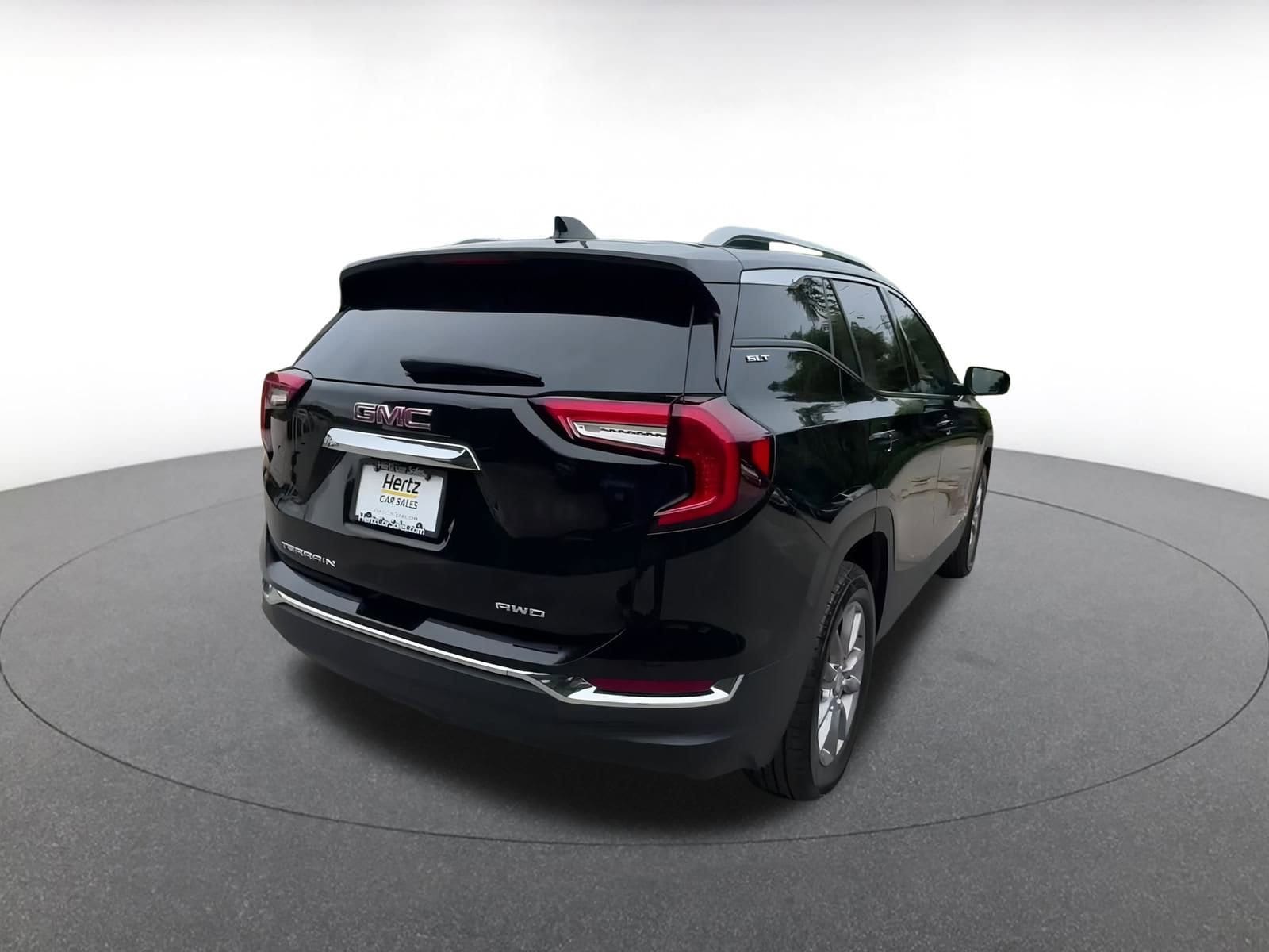 Thumbnail: 2024 GMC Terrain - 14