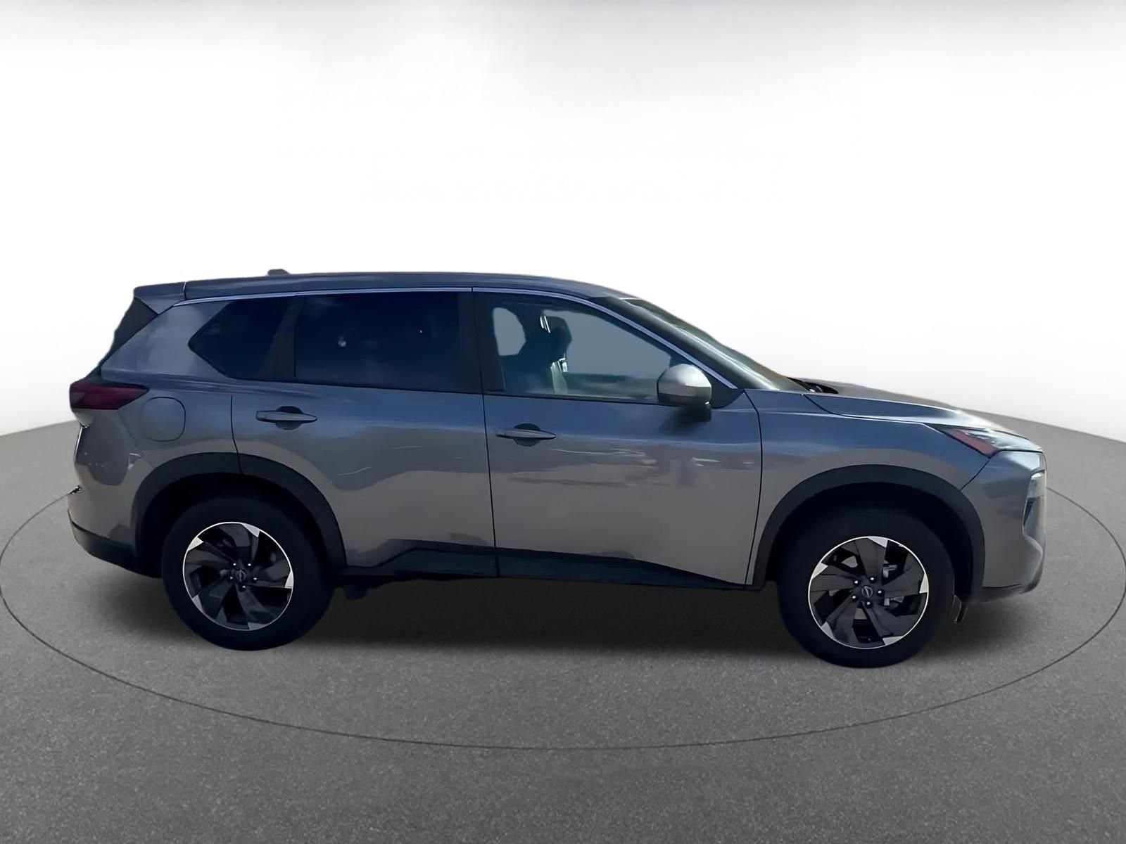 Thumbnail: 2025 Nissan Rogue - 24