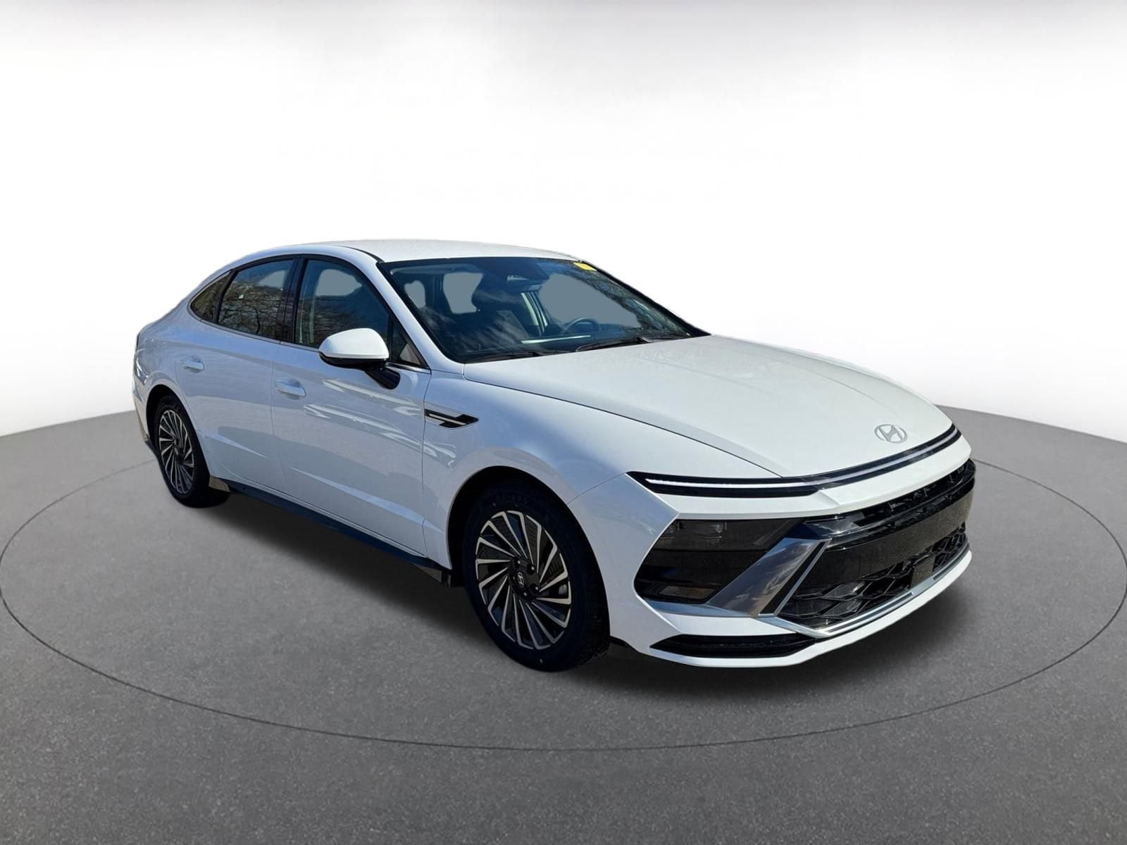 Thumbnail: 2025 Hyundai Sonata - 1