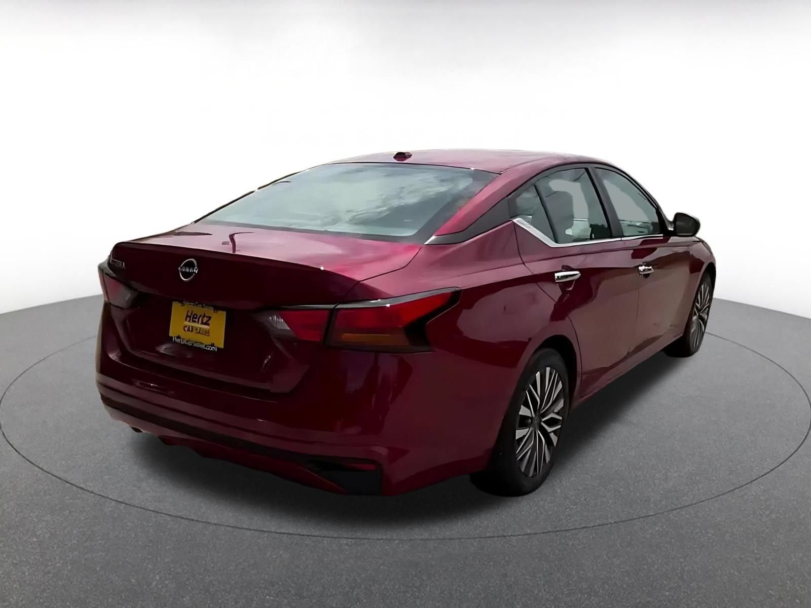 Thumbnail: 2025 Nissan Altima - 14