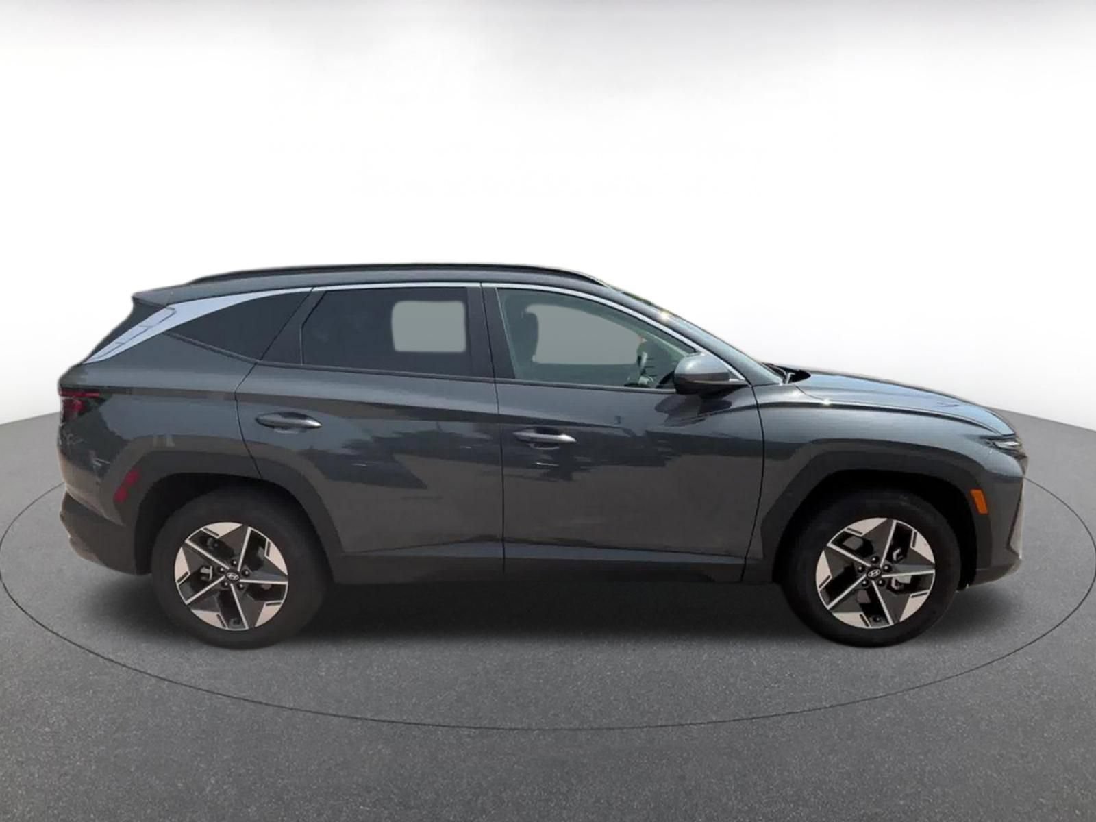 Thumbnail: 2026 Hyundai Tucson - 16