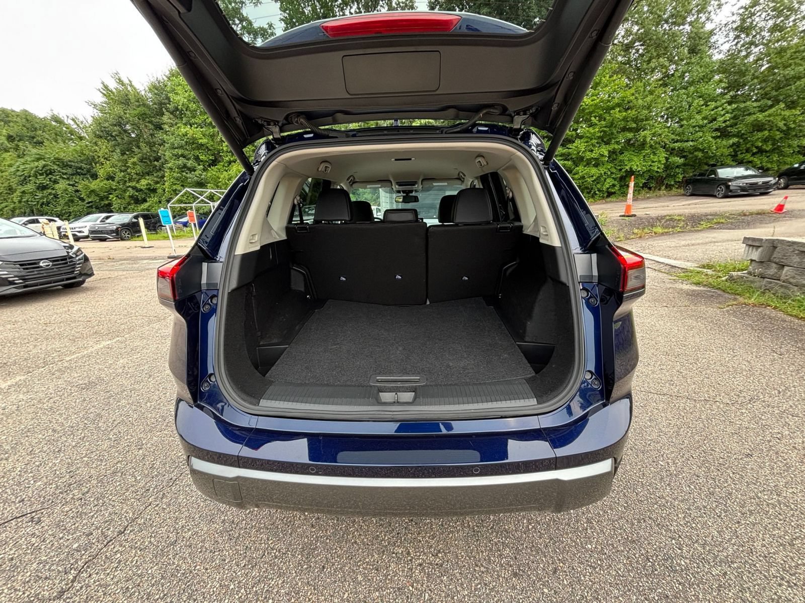 Thumbnail: 2026 Nissan Rogue - 33