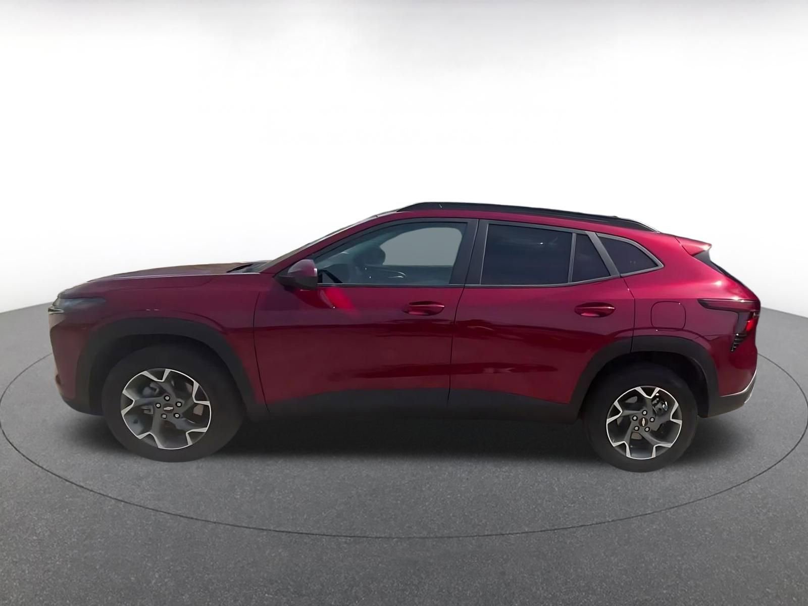 Thumbnail: 2025 Chevrolet Trax - 9