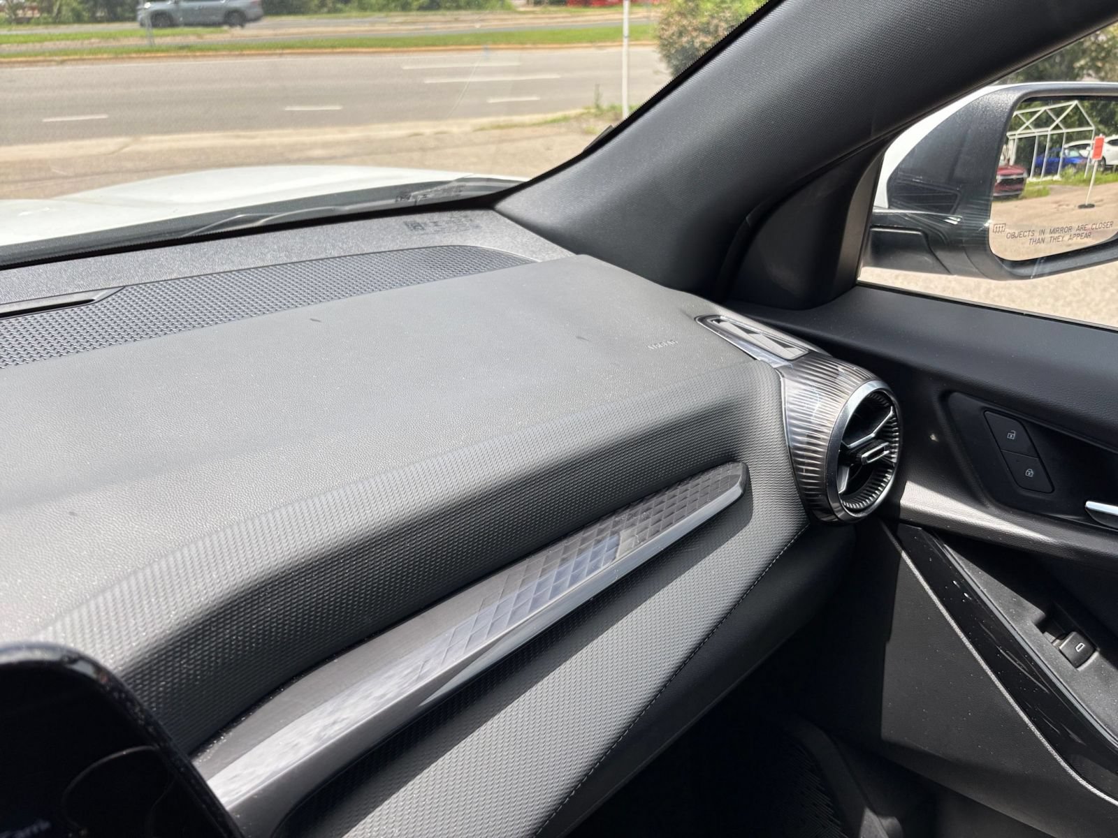 Thumbnail: 2025 Chevrolet Equinox - 30