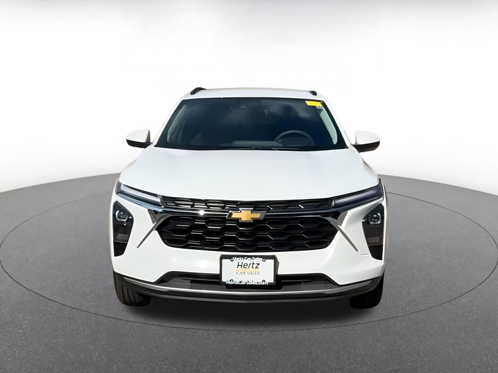 Thumbnail: 2025 Chevrolet Trax - 4