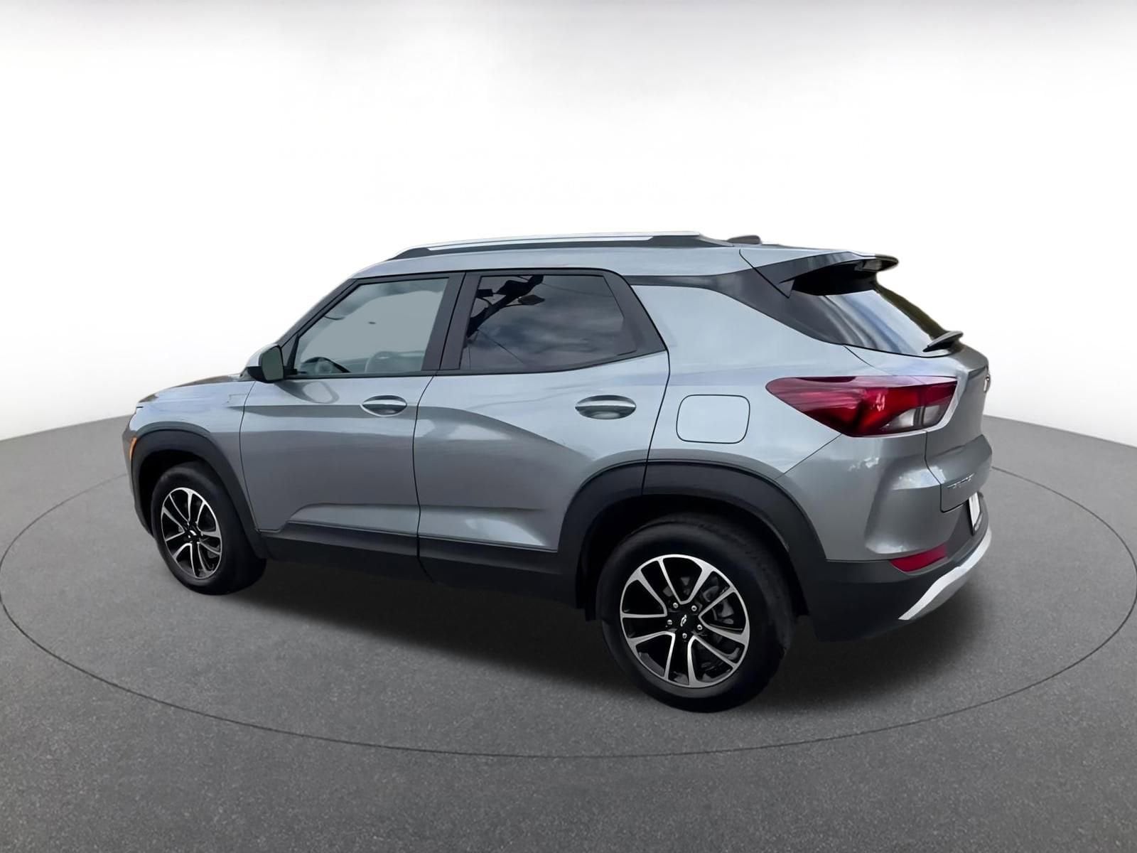 Thumbnail: 2025 Chevrolet TrailBlazer - 10