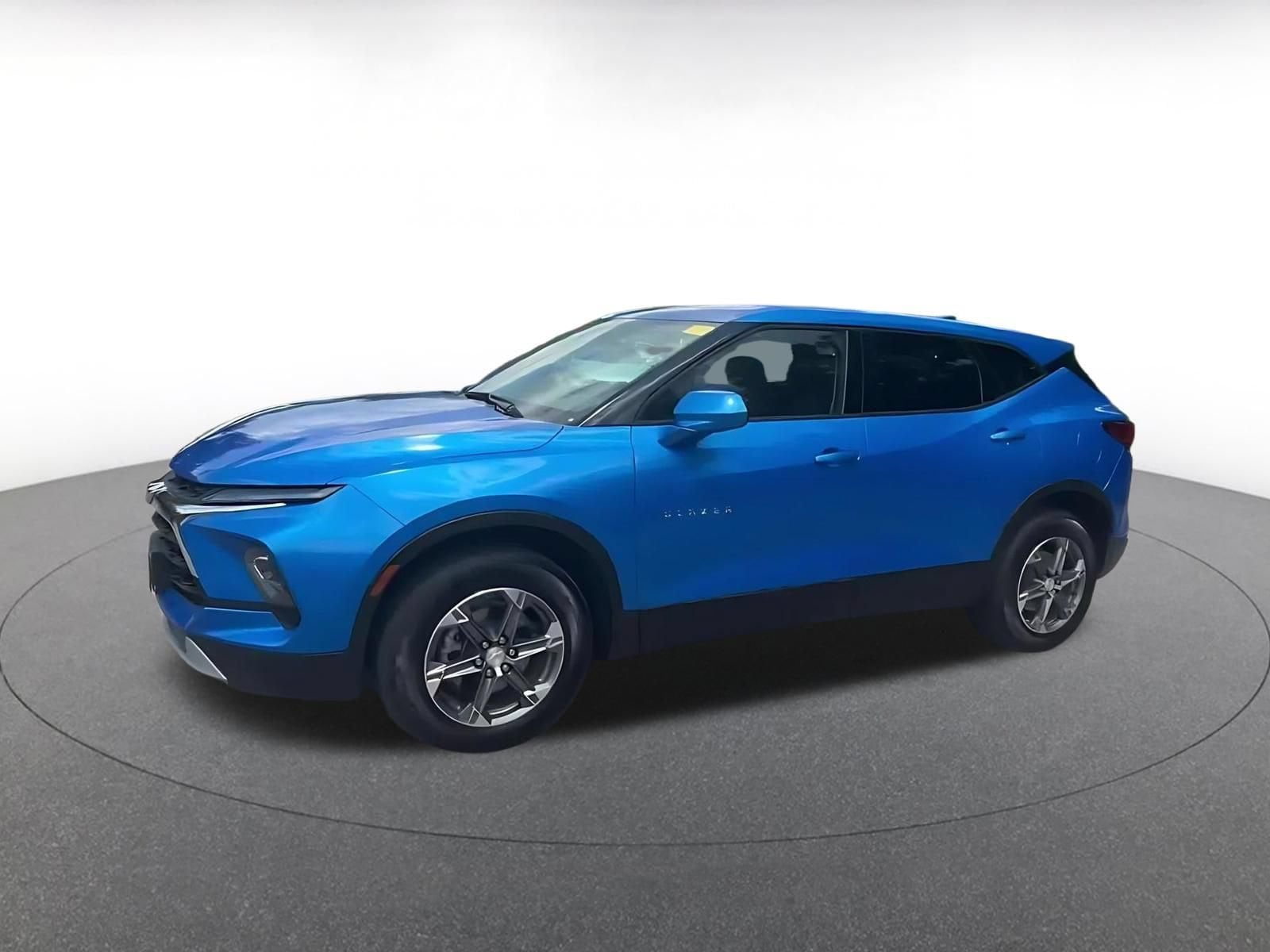 Thumbnail: 2026 Chevrolet Blazer - 8