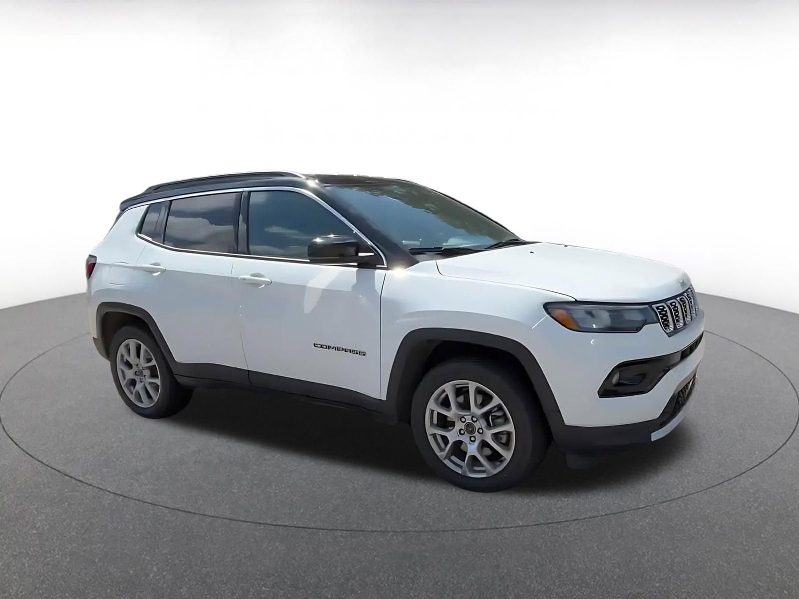 Thumbnail: 2025 Jeep Compass - 2