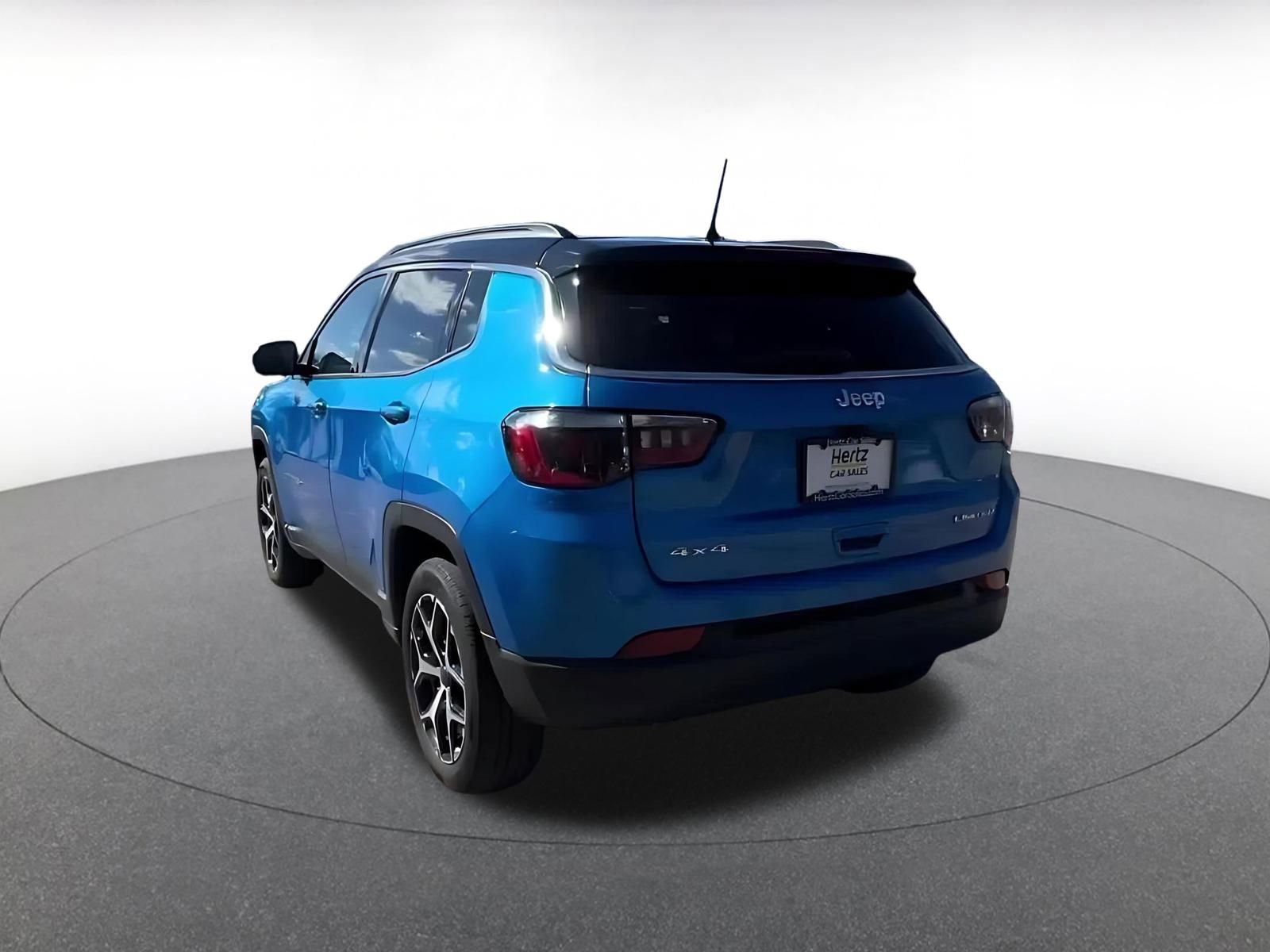 Thumbnail: 2025 Jeep Compass - 11