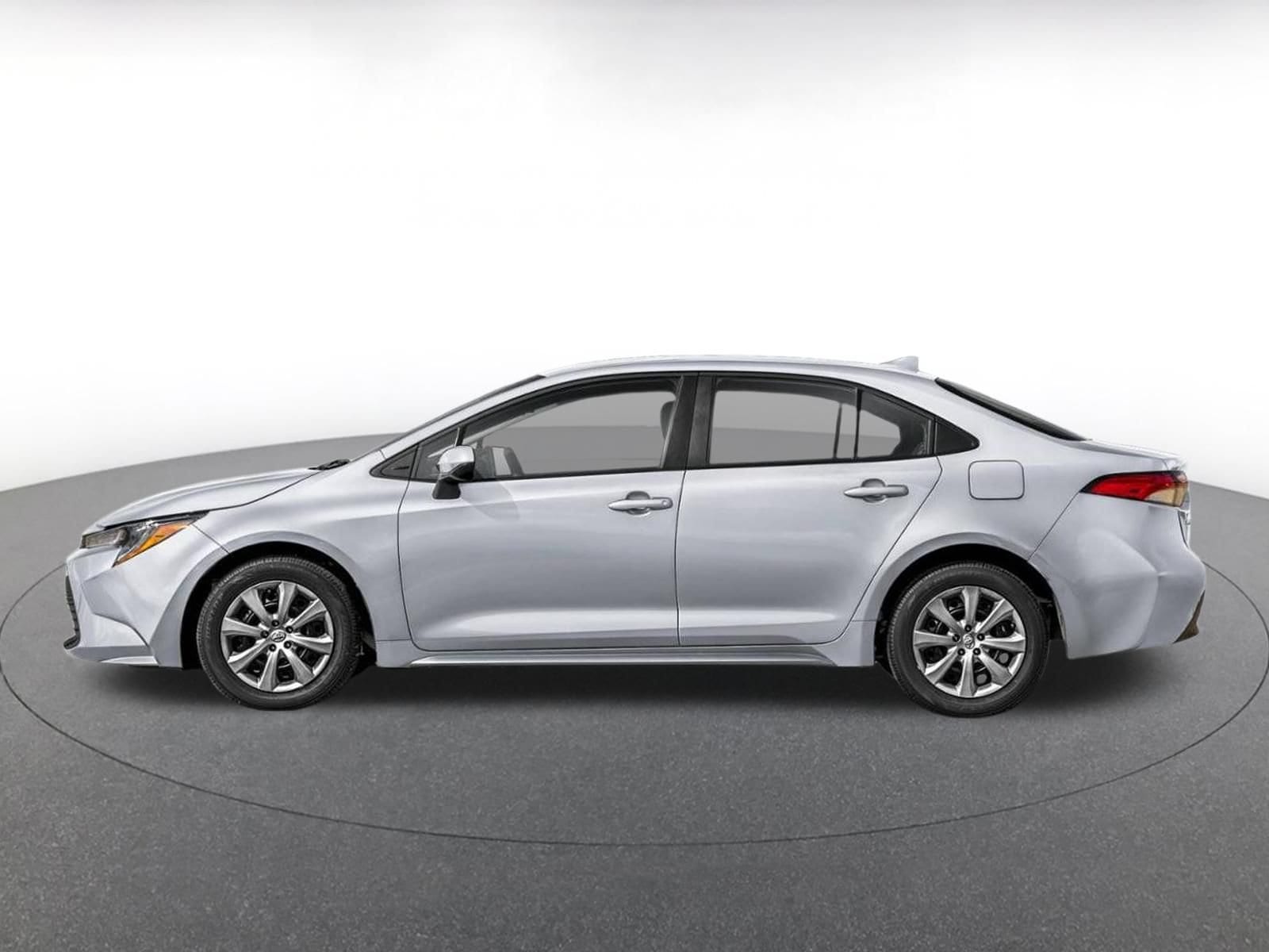 Thumbnail: 2025 Toyota Corolla - 3