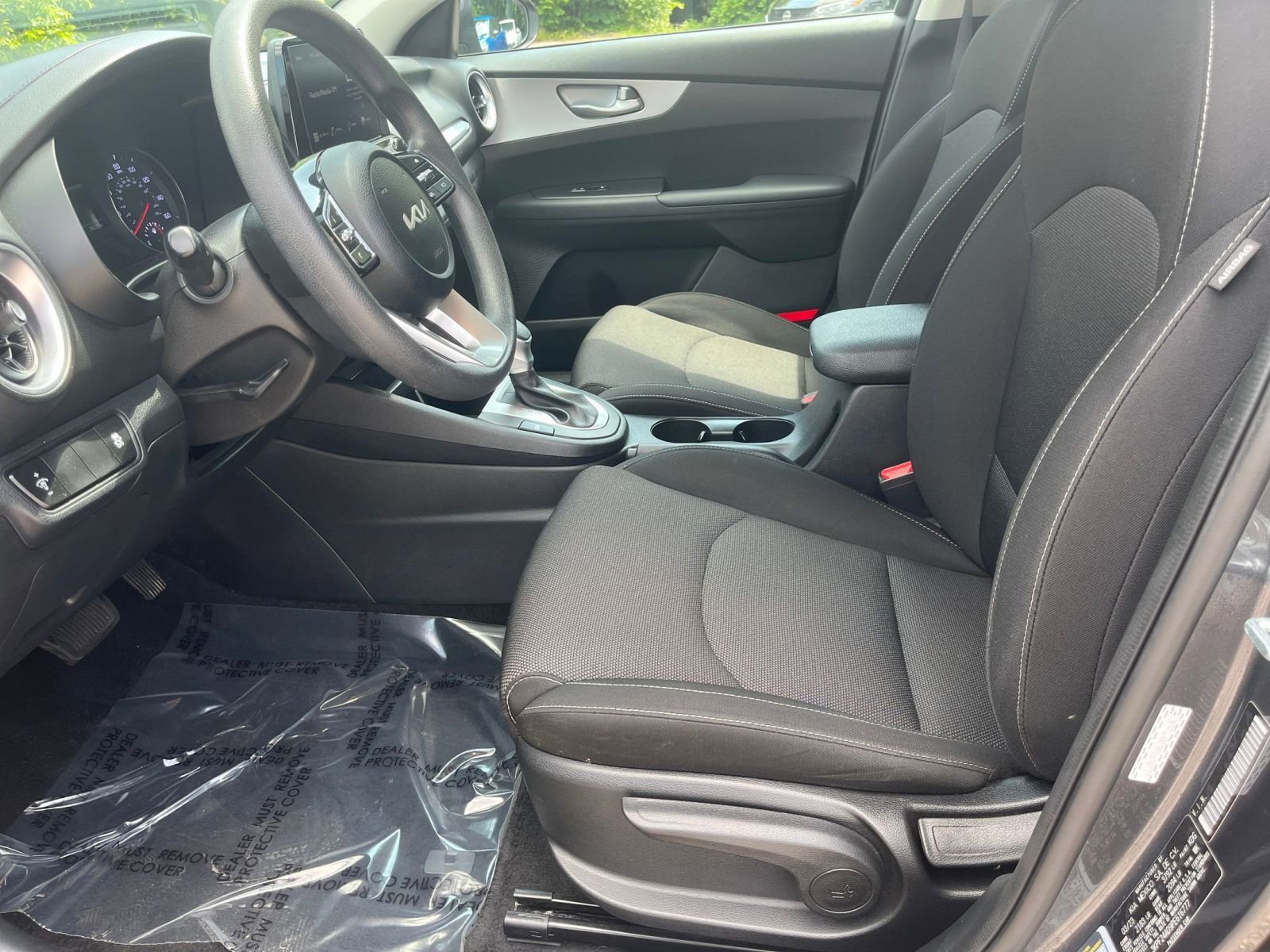2023 Kia Forte LXS 17