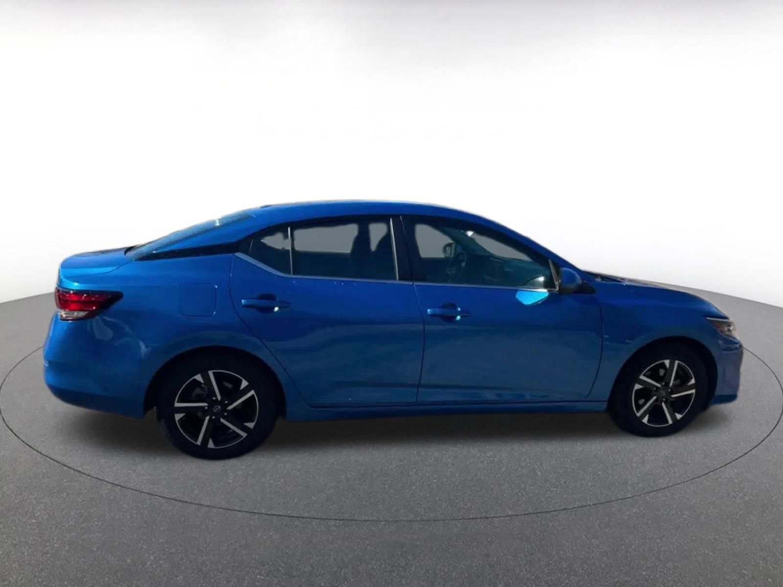 Thumbnail: 2025 Nissan Sentra - 16