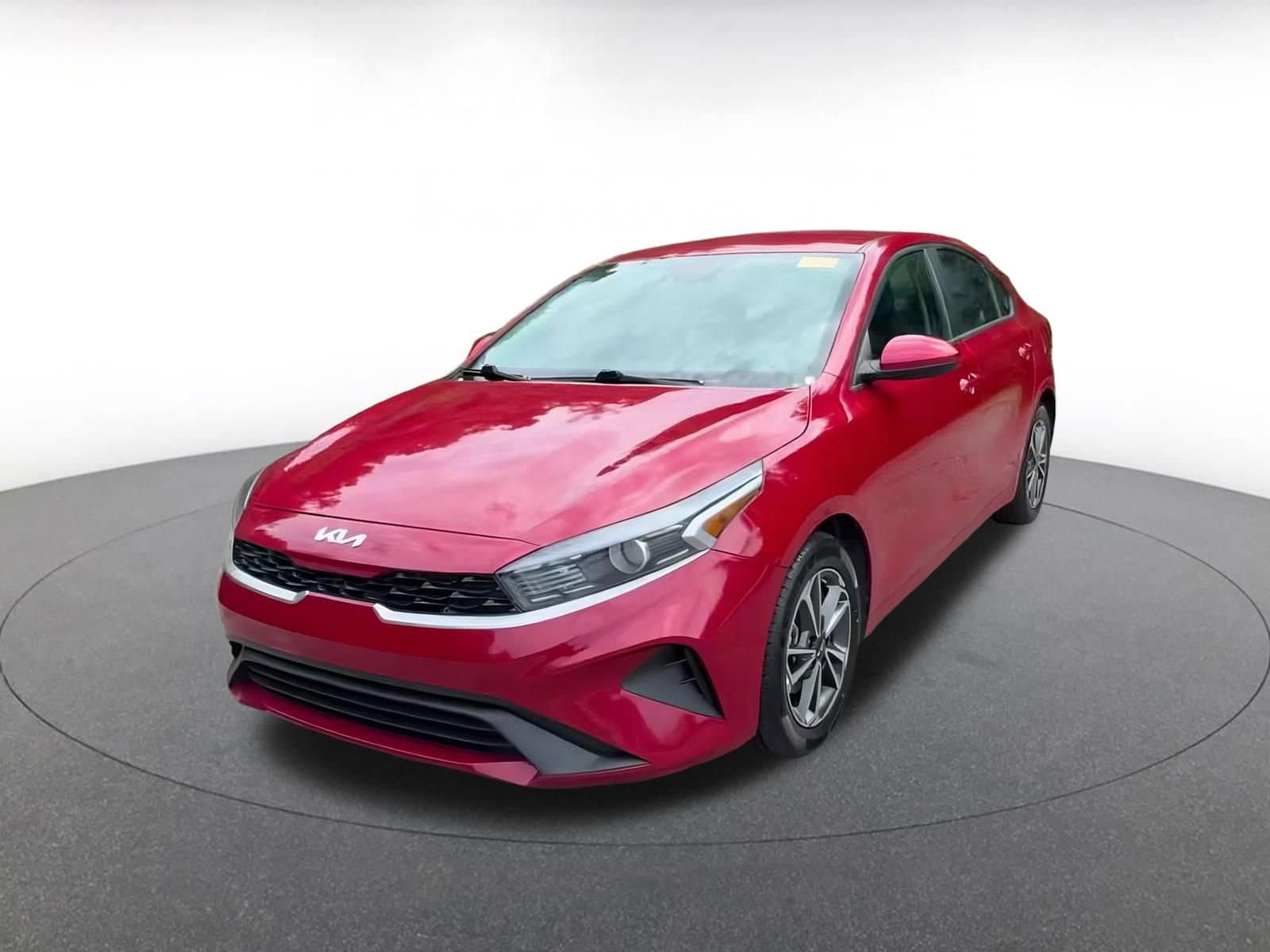 Thumbnail: 2023 Kia Forte - 7
