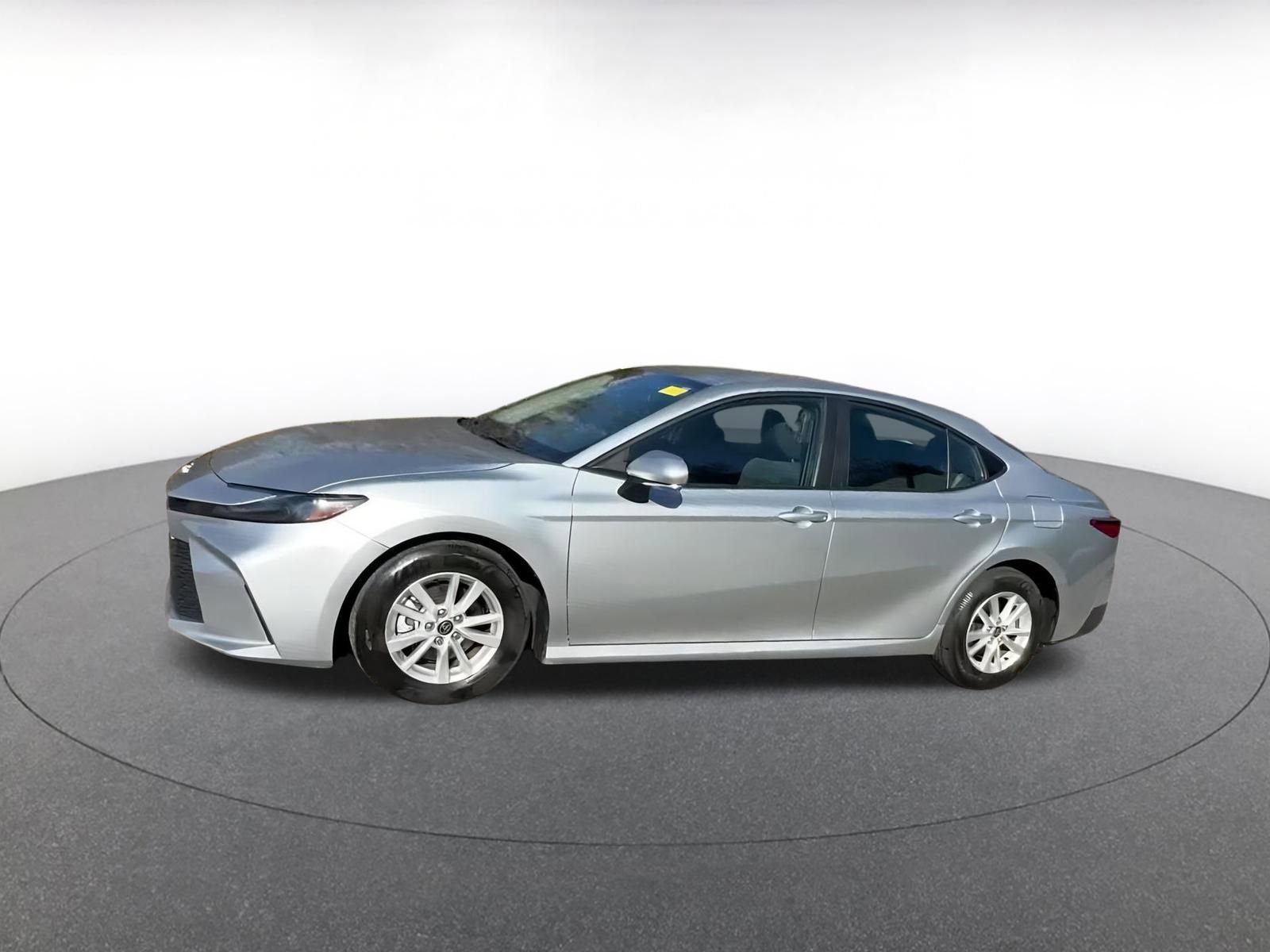 Thumbnail: 2025 Toyota Camry - 8