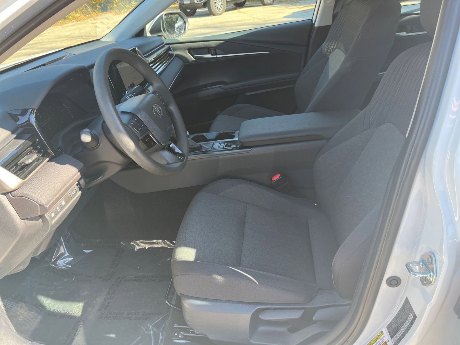 Thumbnail: 2025 Toyota Camry - 22