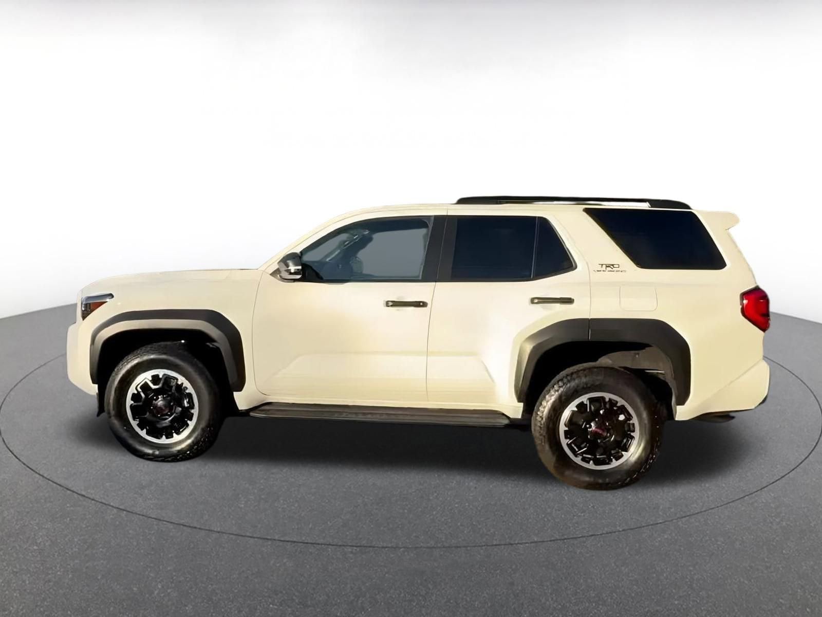 Thumbnail: 2025 Toyota 4Runner - 9