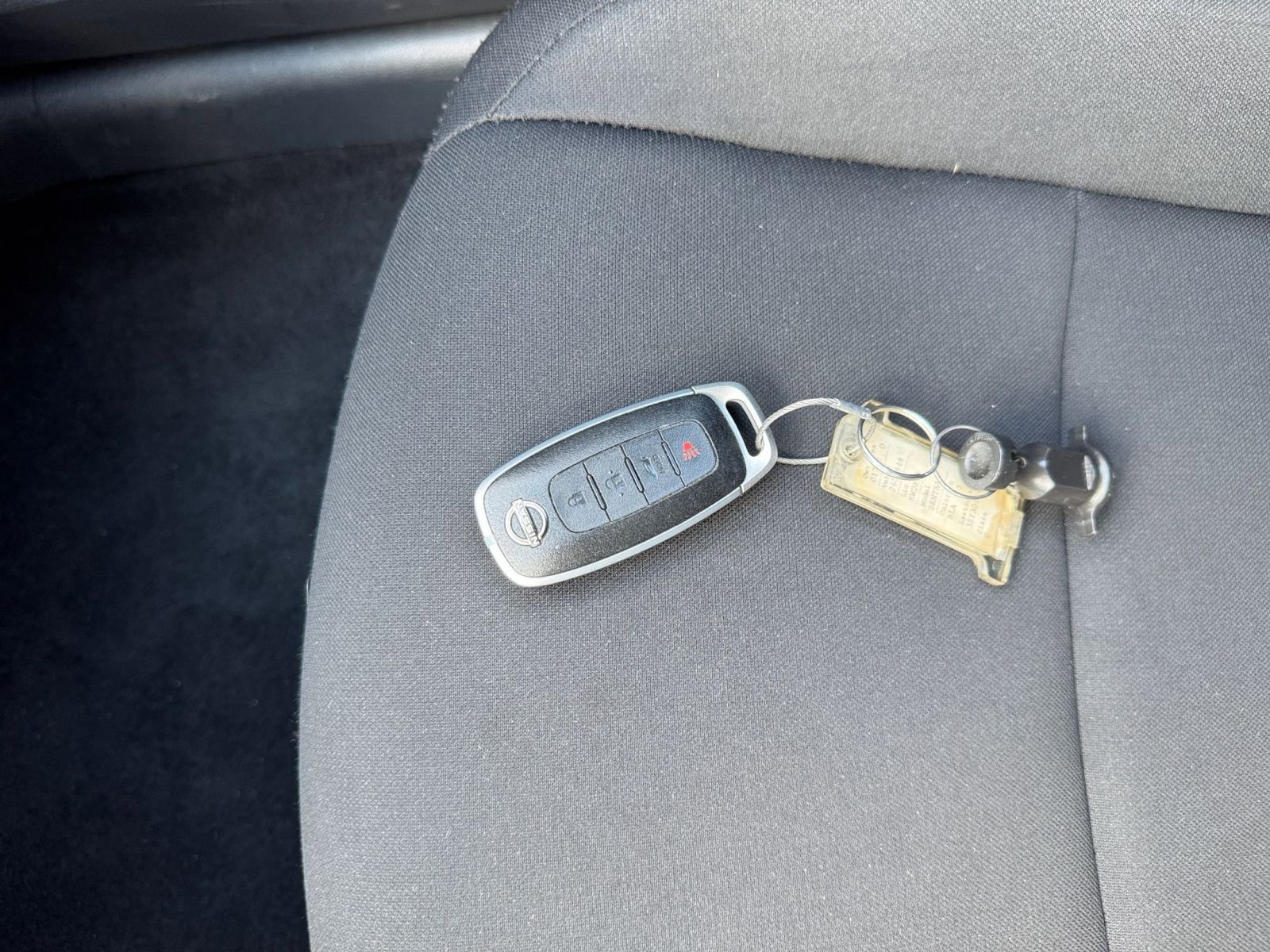 Thumbnail: 2025 Nissan Sentra - 20