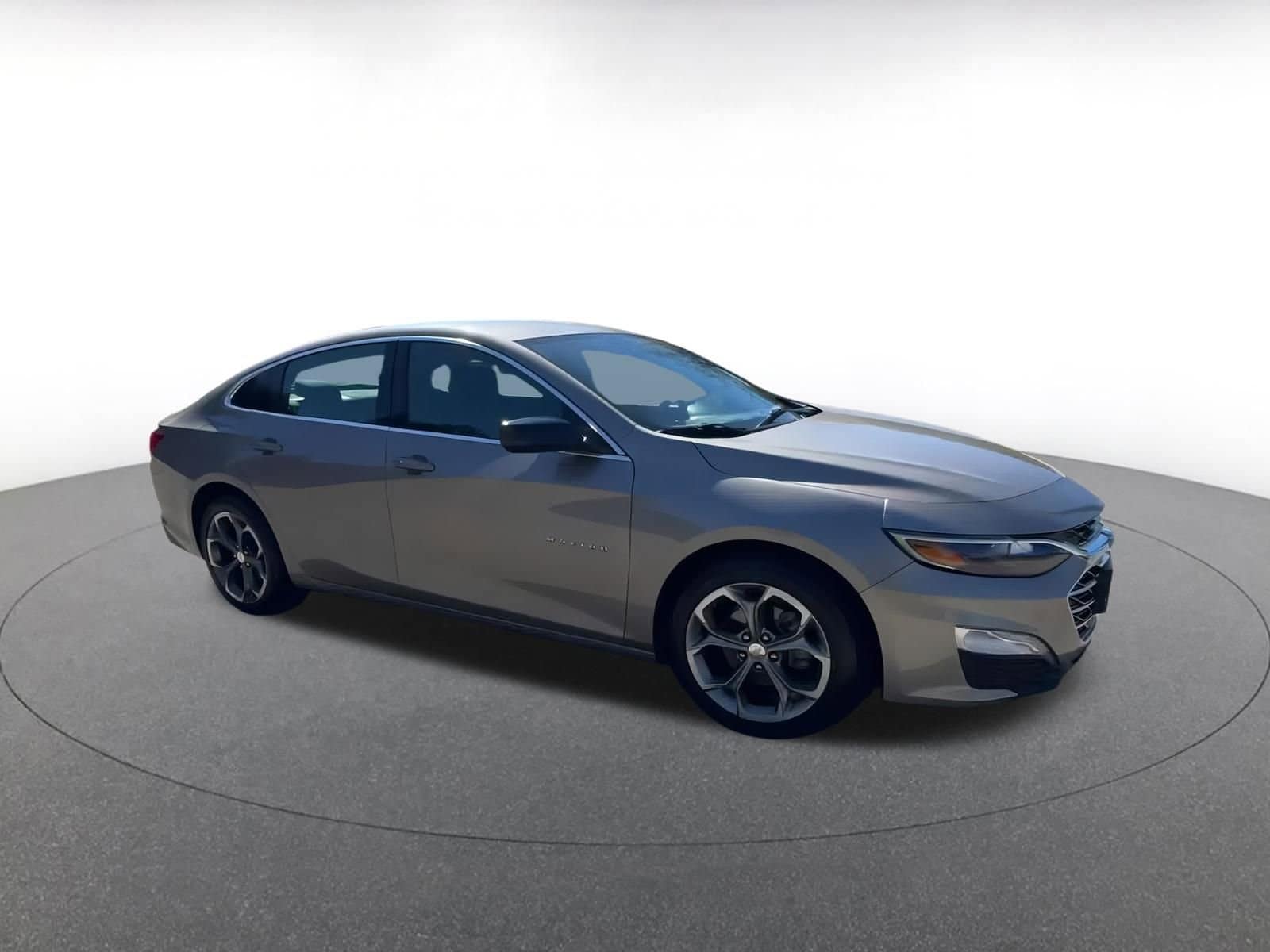 Thumbnail: 2023 Chevrolet Malibu - 2