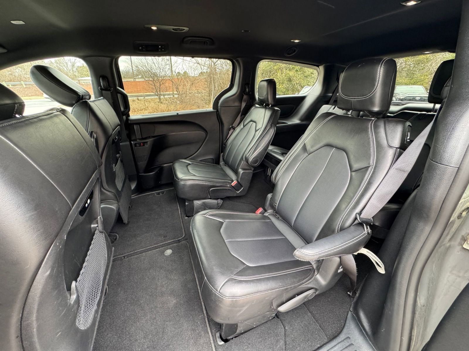 Thumbnail: 2025 Chrysler Pacifica - 35