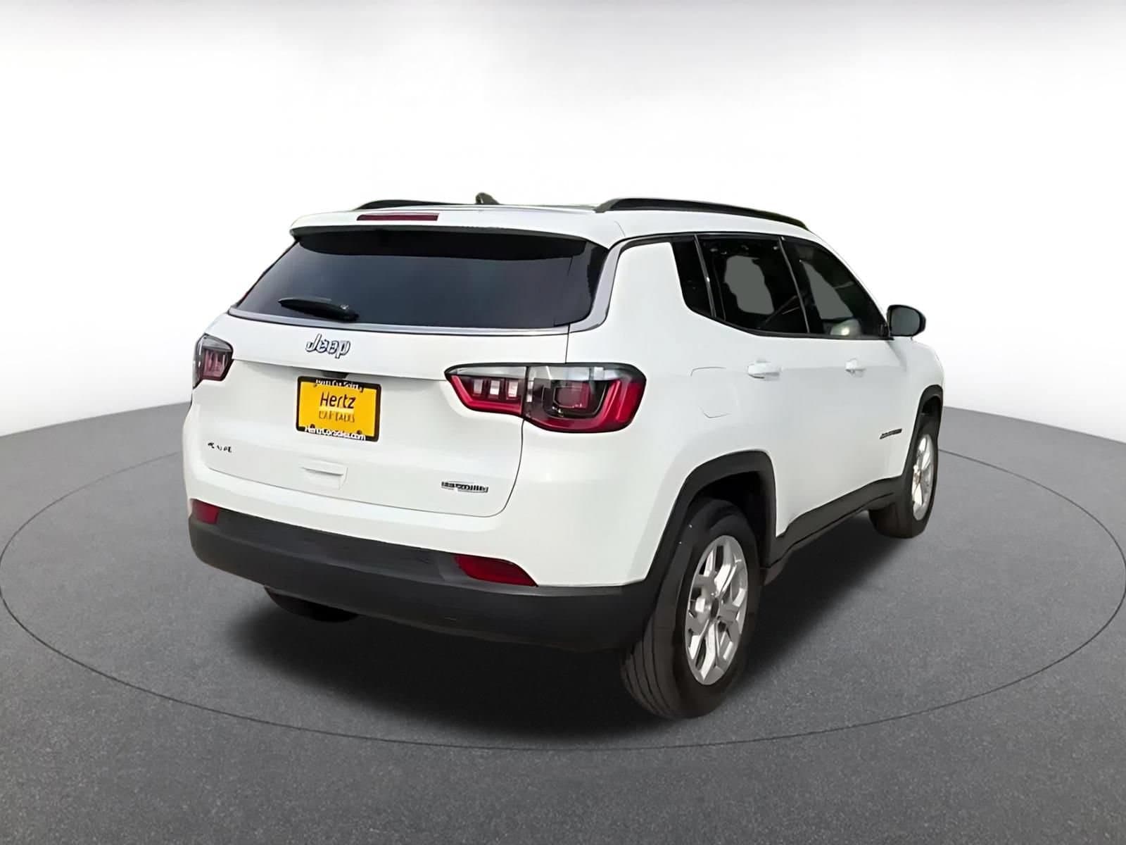 Thumbnail: 2025 Jeep Compass - 14