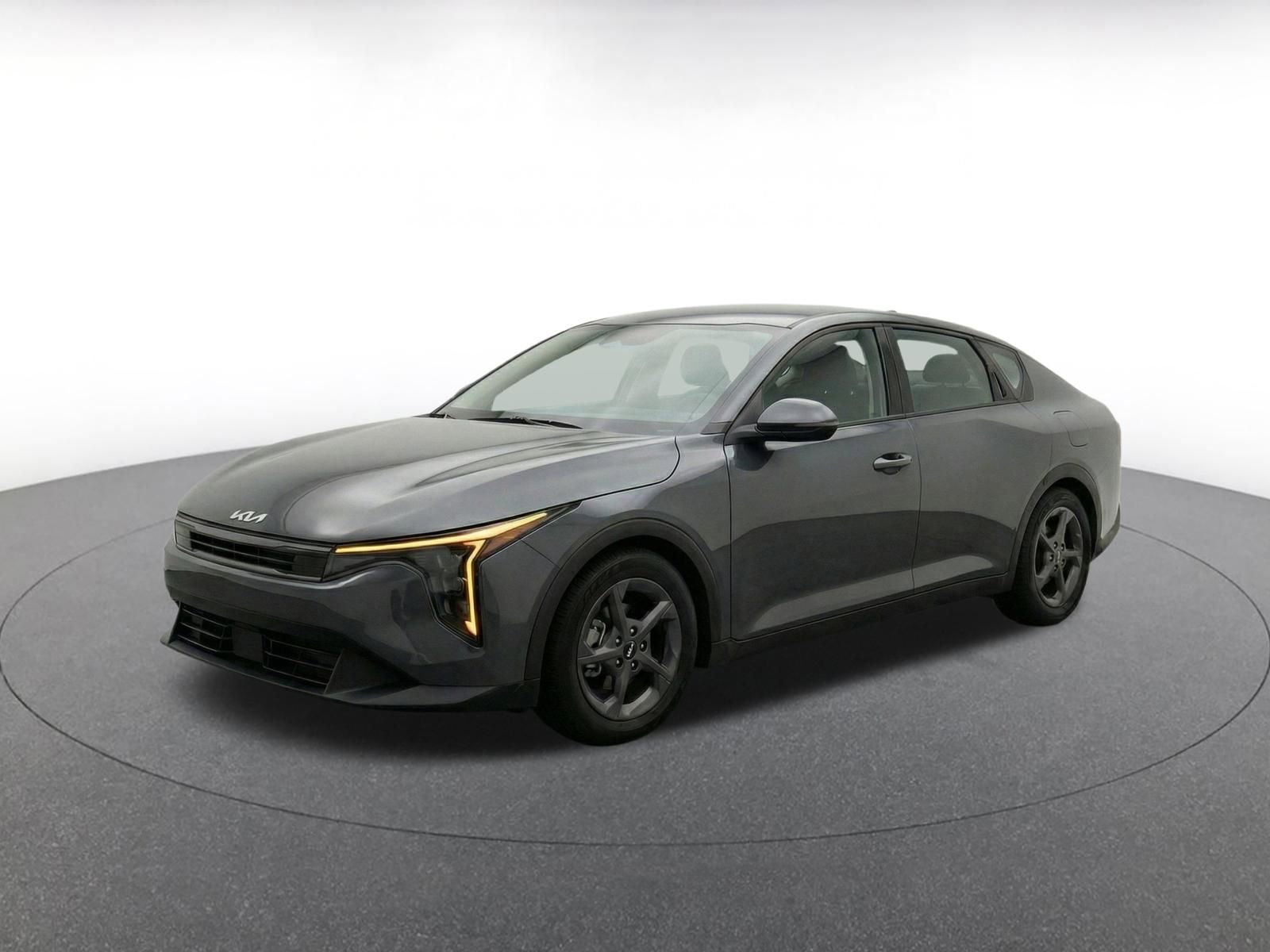 Thumbnail: 2025 Kia K4 - 3
