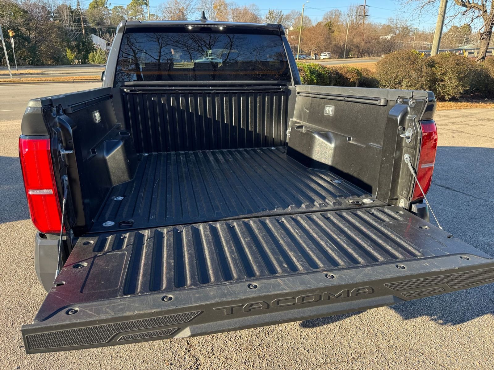 Thumbnail: 2025 Toyota Tacoma - 25