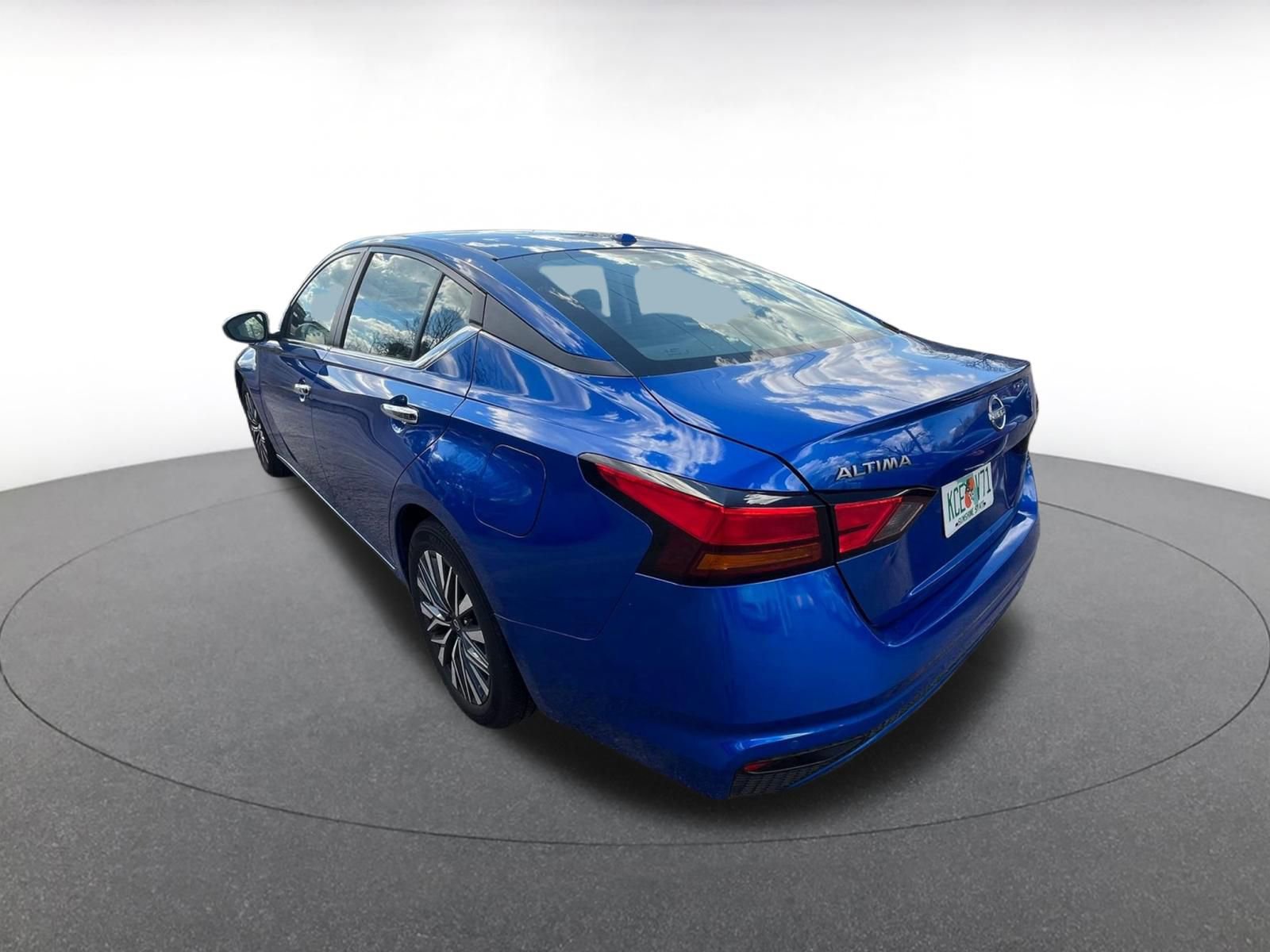 Thumbnail: 2025 Nissan Altima - 5