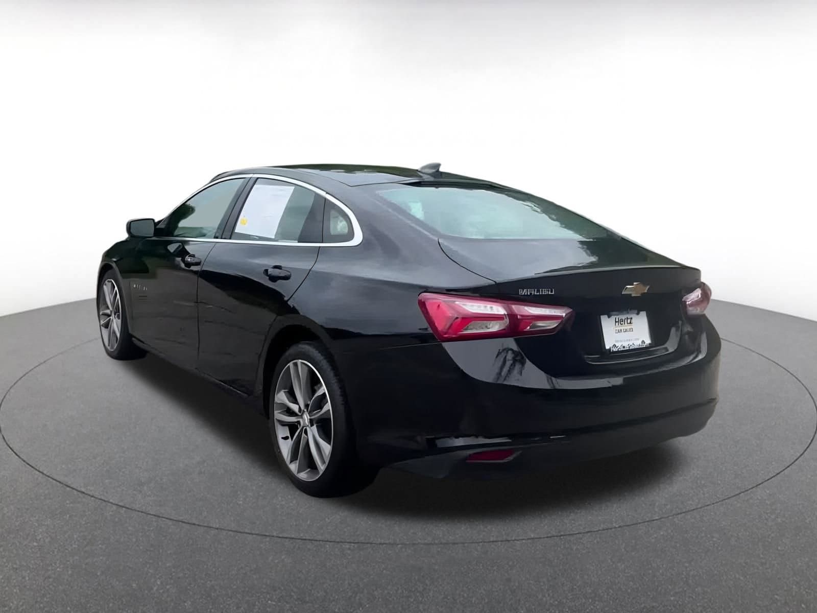 Thumbnail: 2024 Chevrolet Malibu - 10