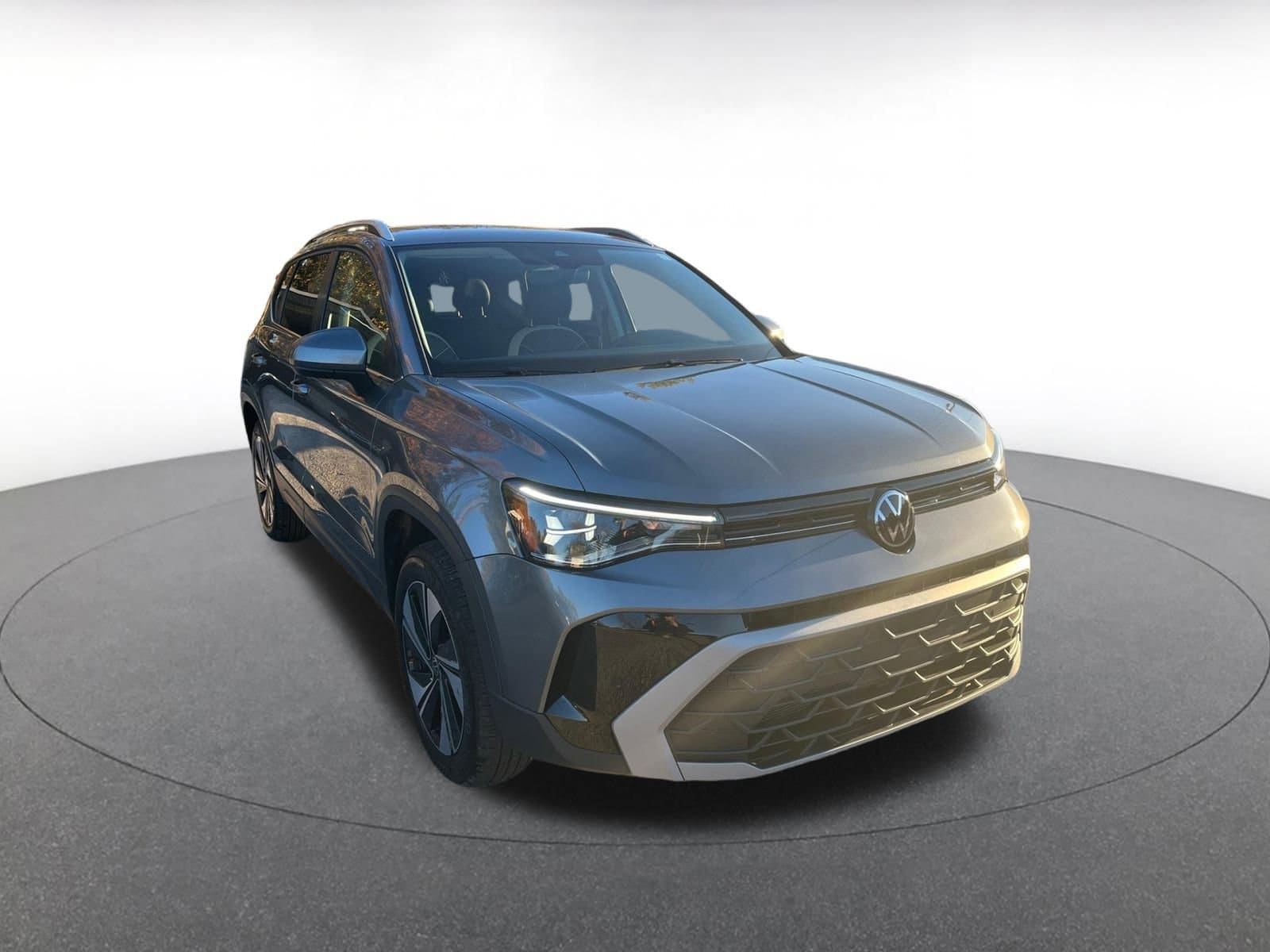 Thumbnail: 2025 Volkswagen Taos - 1