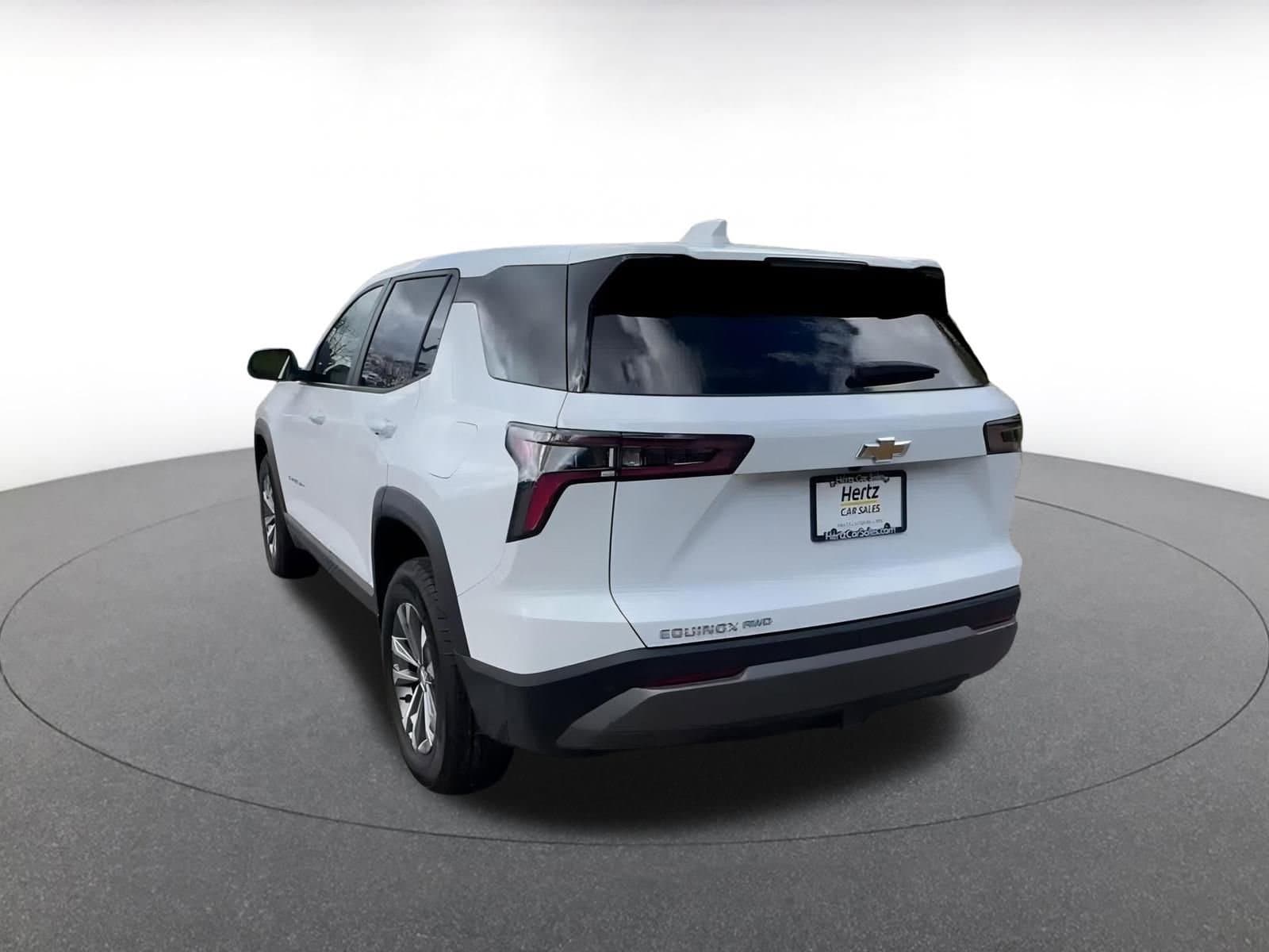 Thumbnail: 2025 Chevrolet Equinox - 11