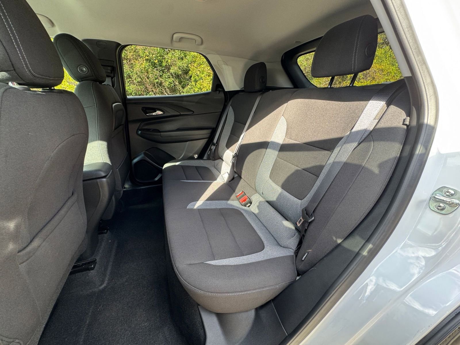 Thumbnail: 2025 Chevrolet TrailBlazer - 32