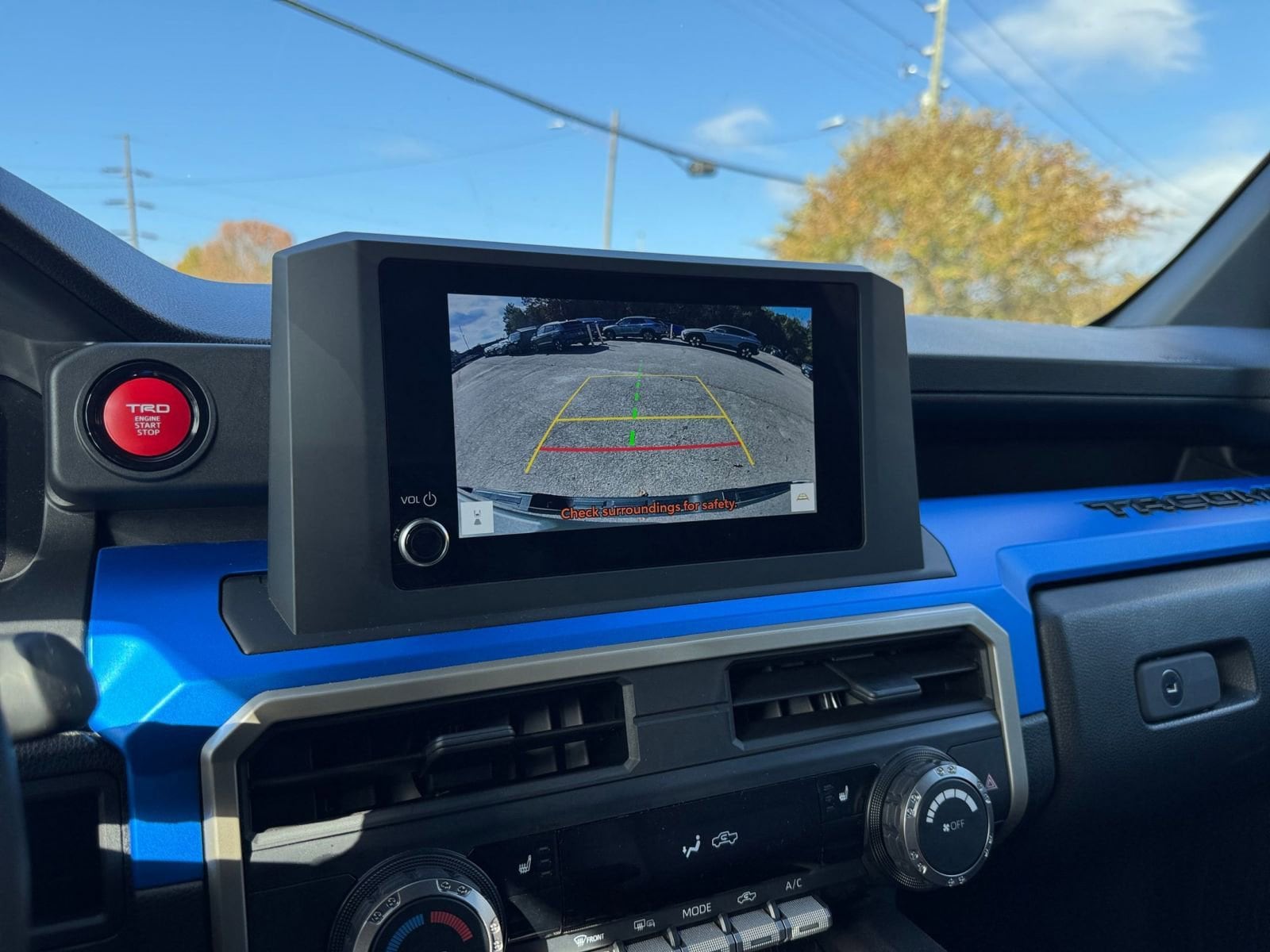 Thumbnail: 2025 Toyota Tacoma - 17