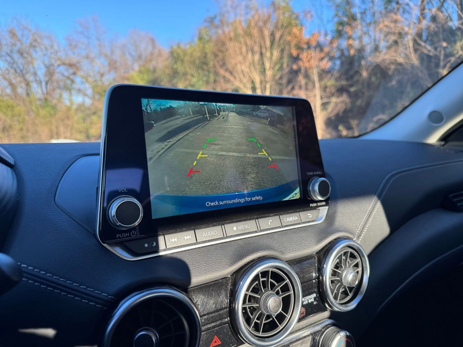 Thumbnail: 2025 Nissan Sentra - 17