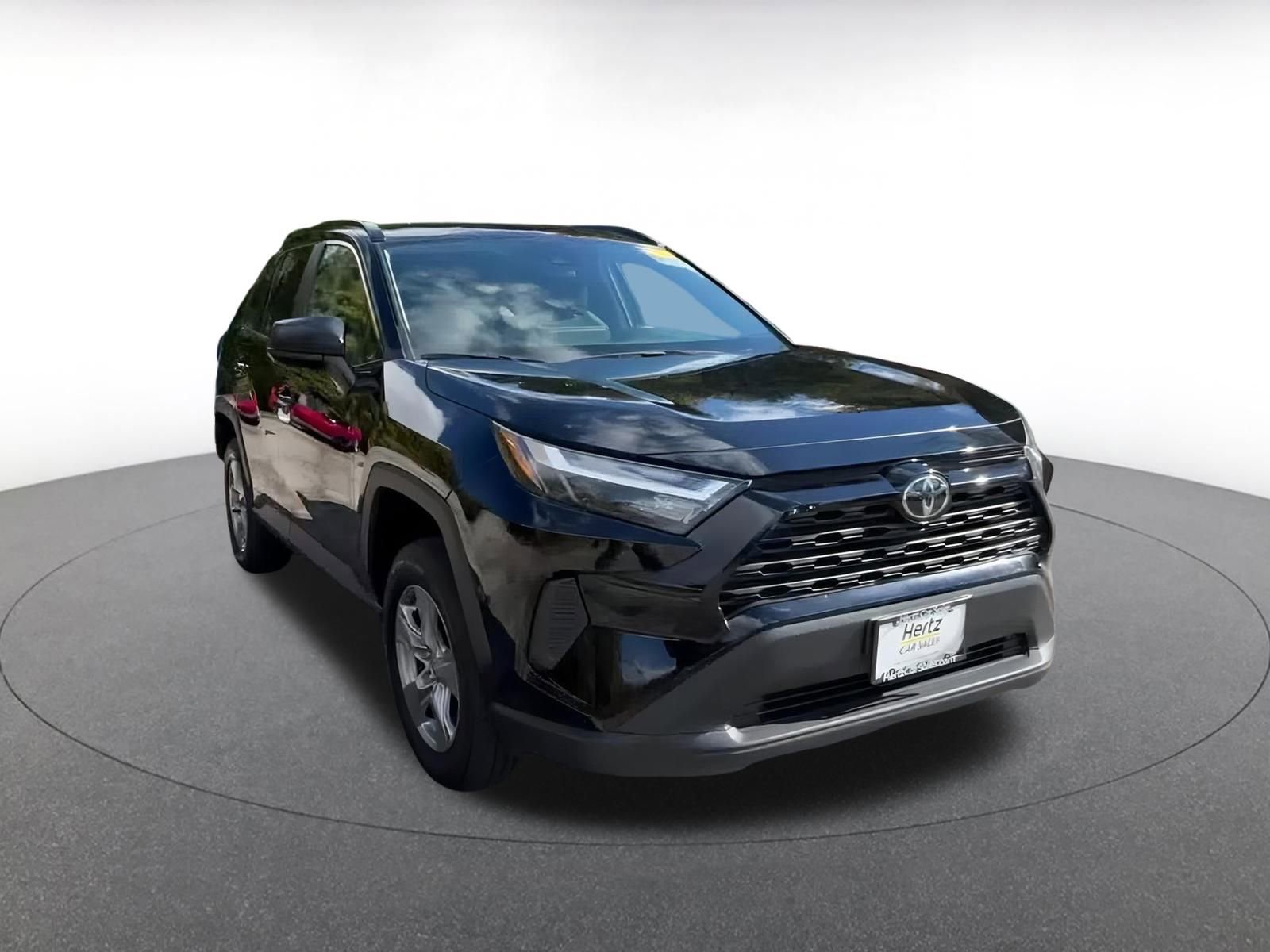 Thumbnail: 2025 Toyota RAV4 - 3