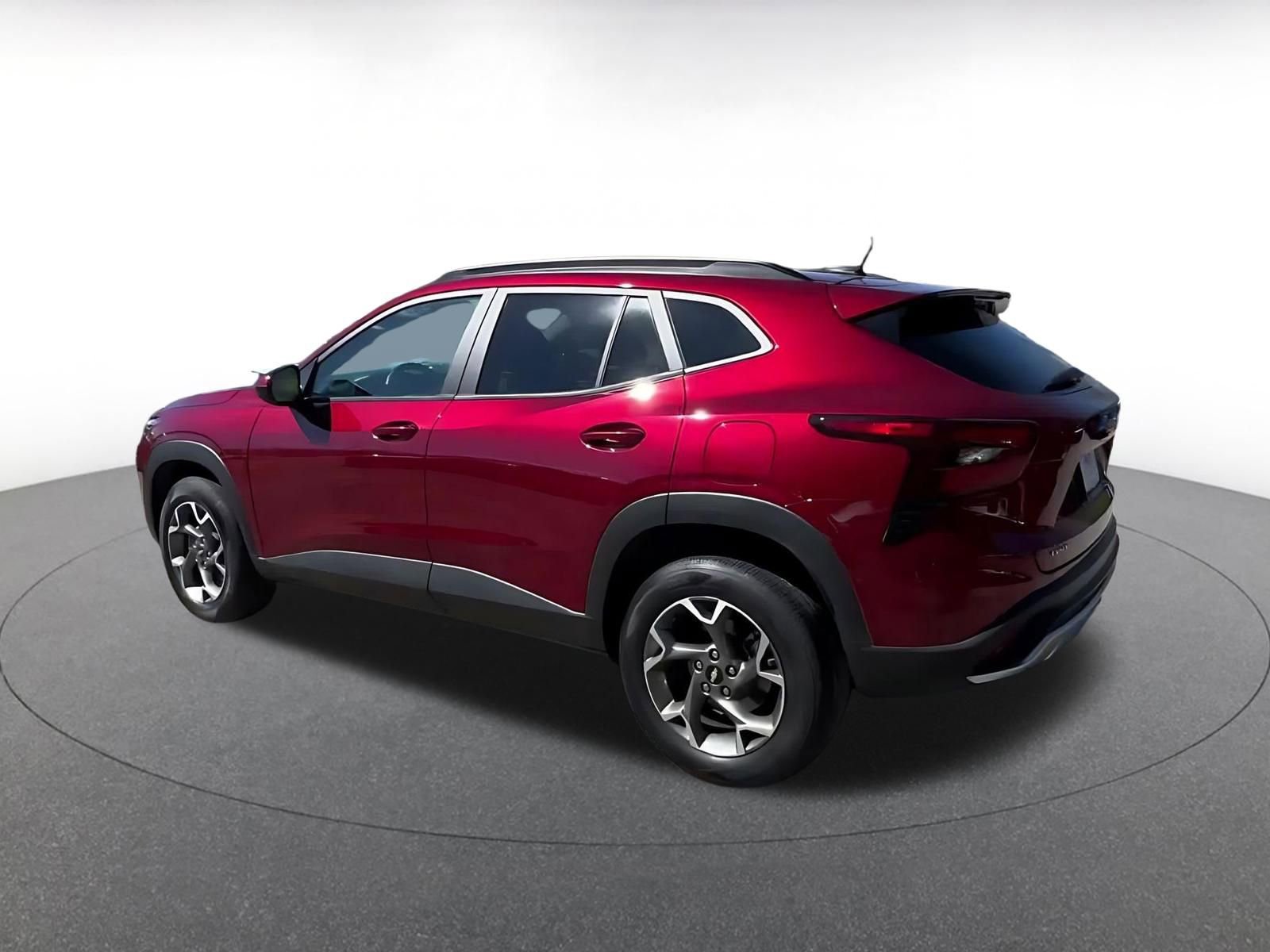 Thumbnail: 2025 Chevrolet Trax - 10