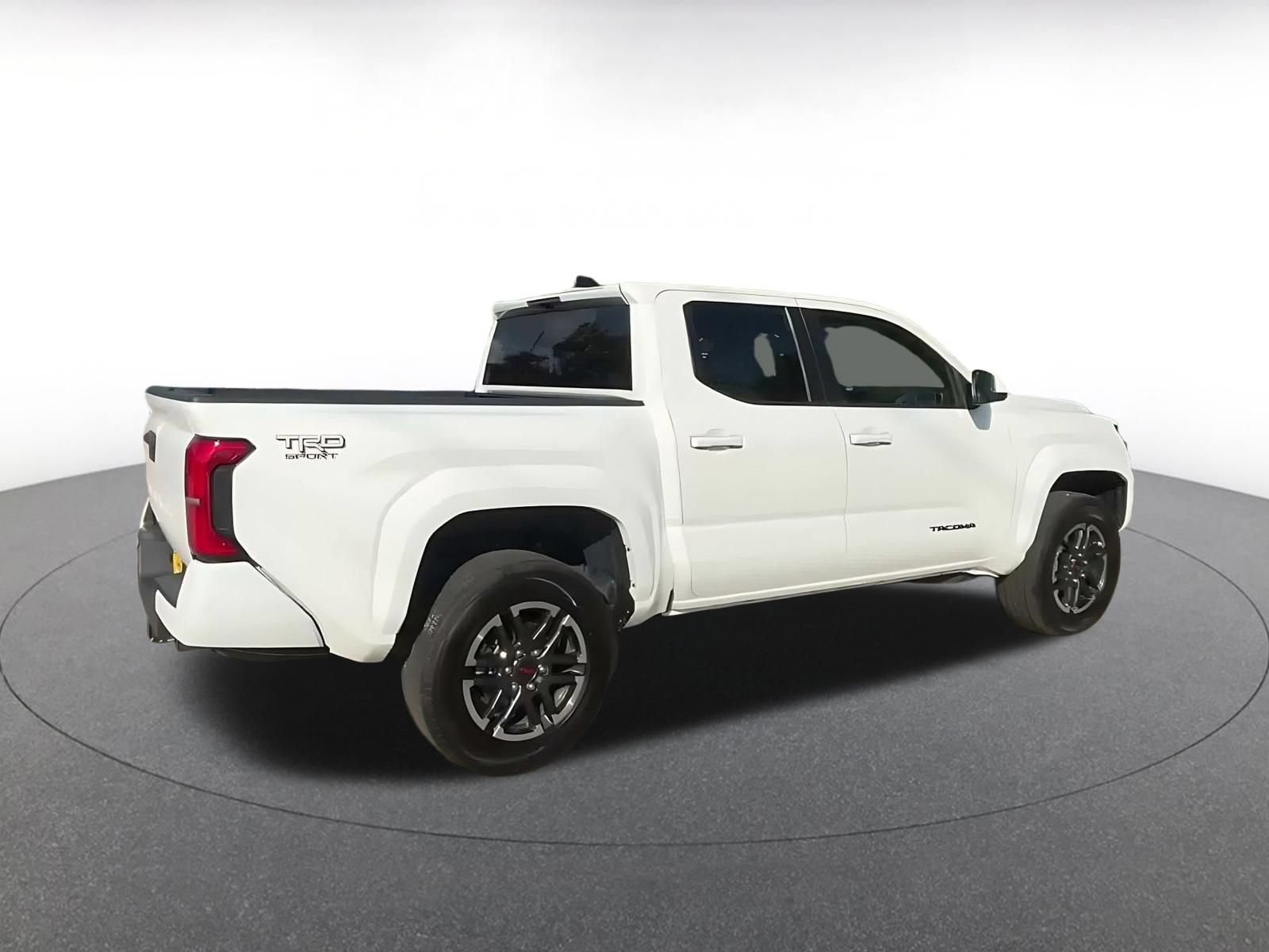 Thumbnail: 2024 Toyota Tacoma - 15
