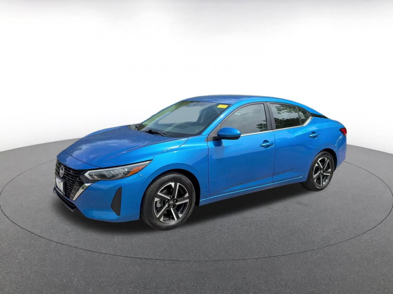 Thumbnail: 2025 Nissan Sentra - 9