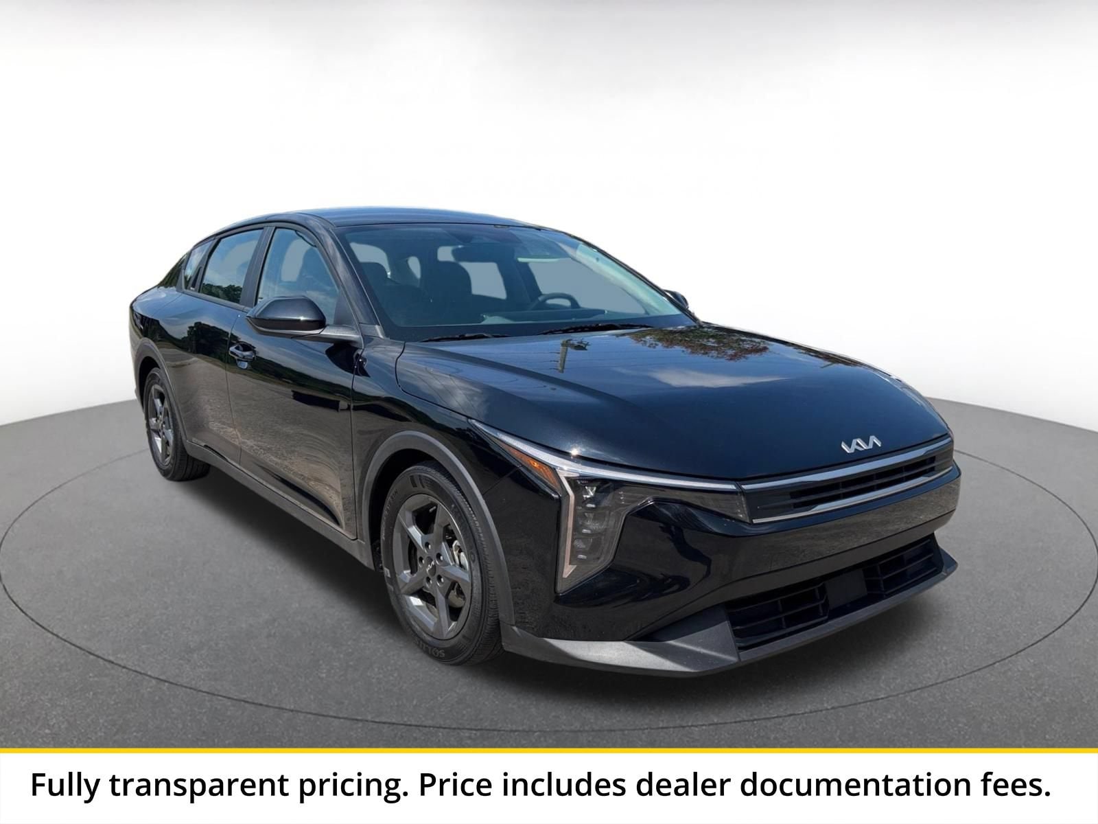 Thumbnail: 2025 Kia K4 - 1
